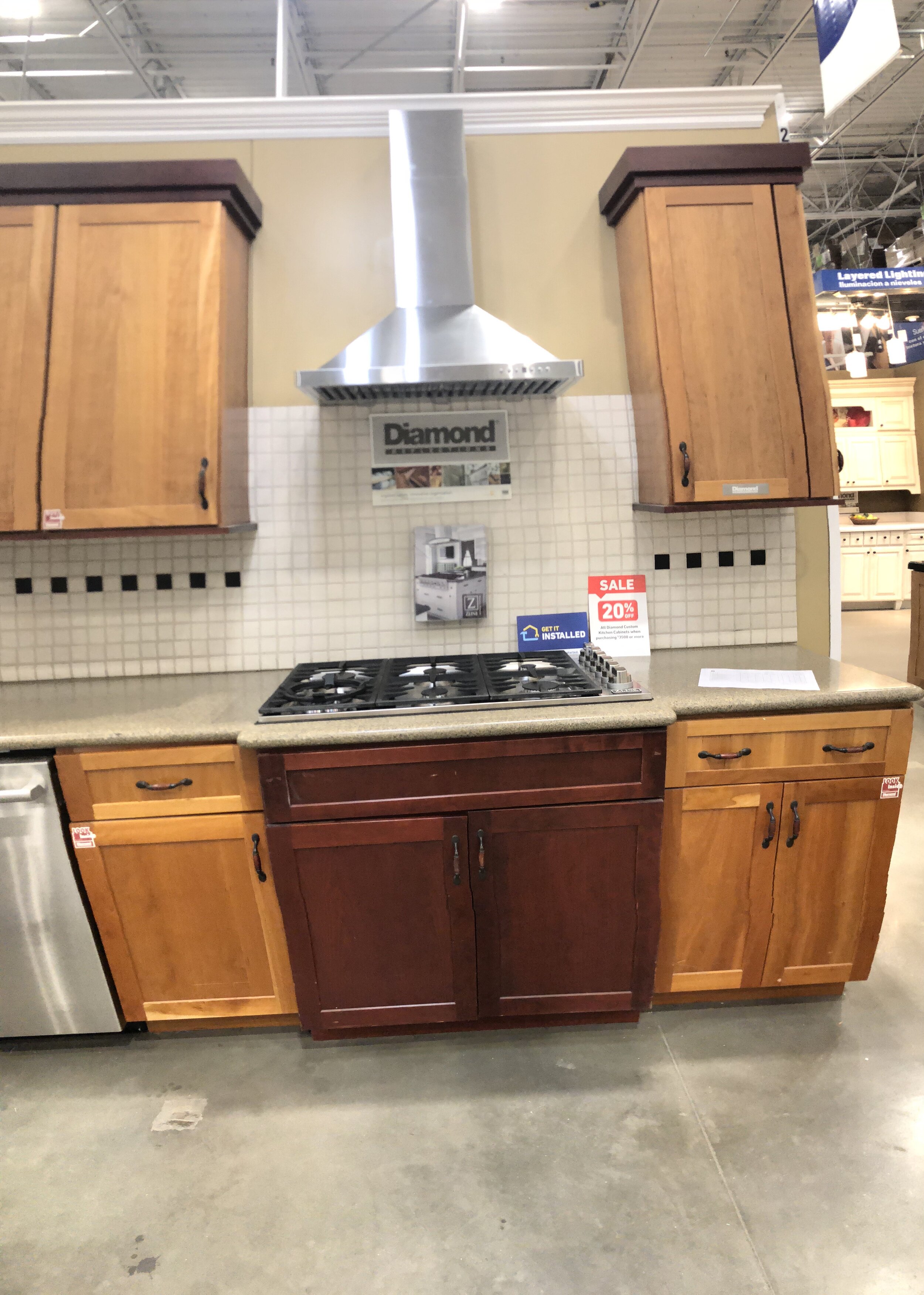 Does Lowes Sell Their Kitchen Cabinet Displays / Kitchen Planning Guide