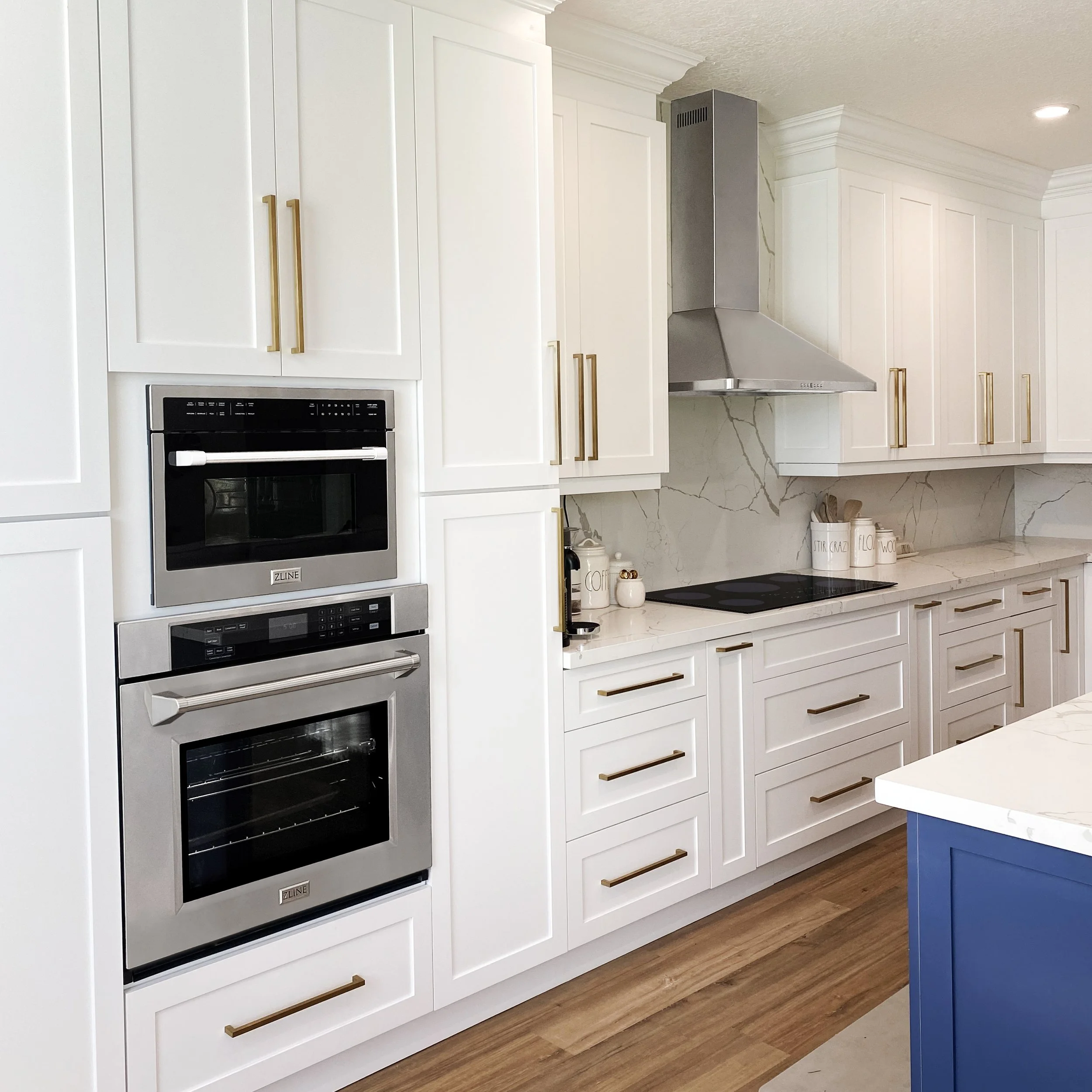 kitchen wall oven
