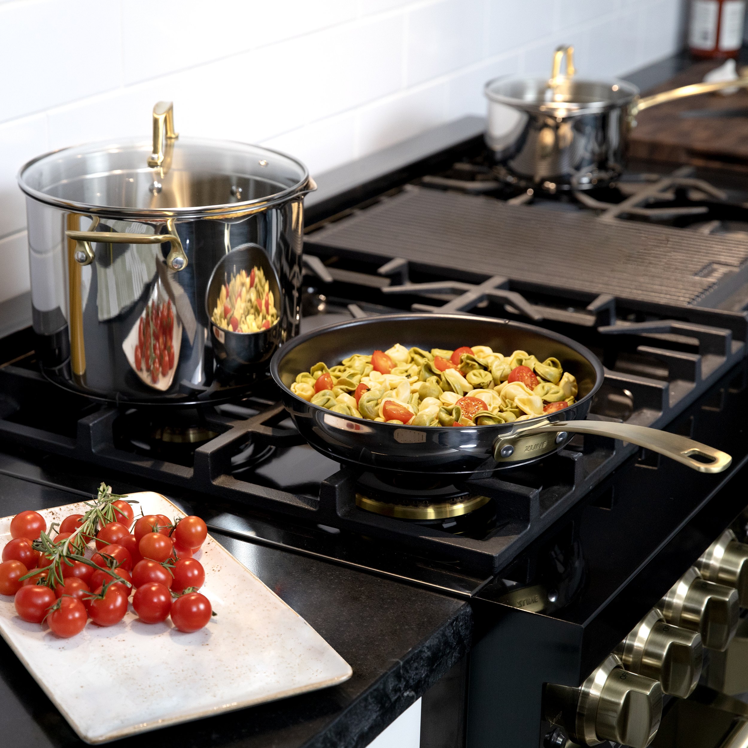 Cookware line