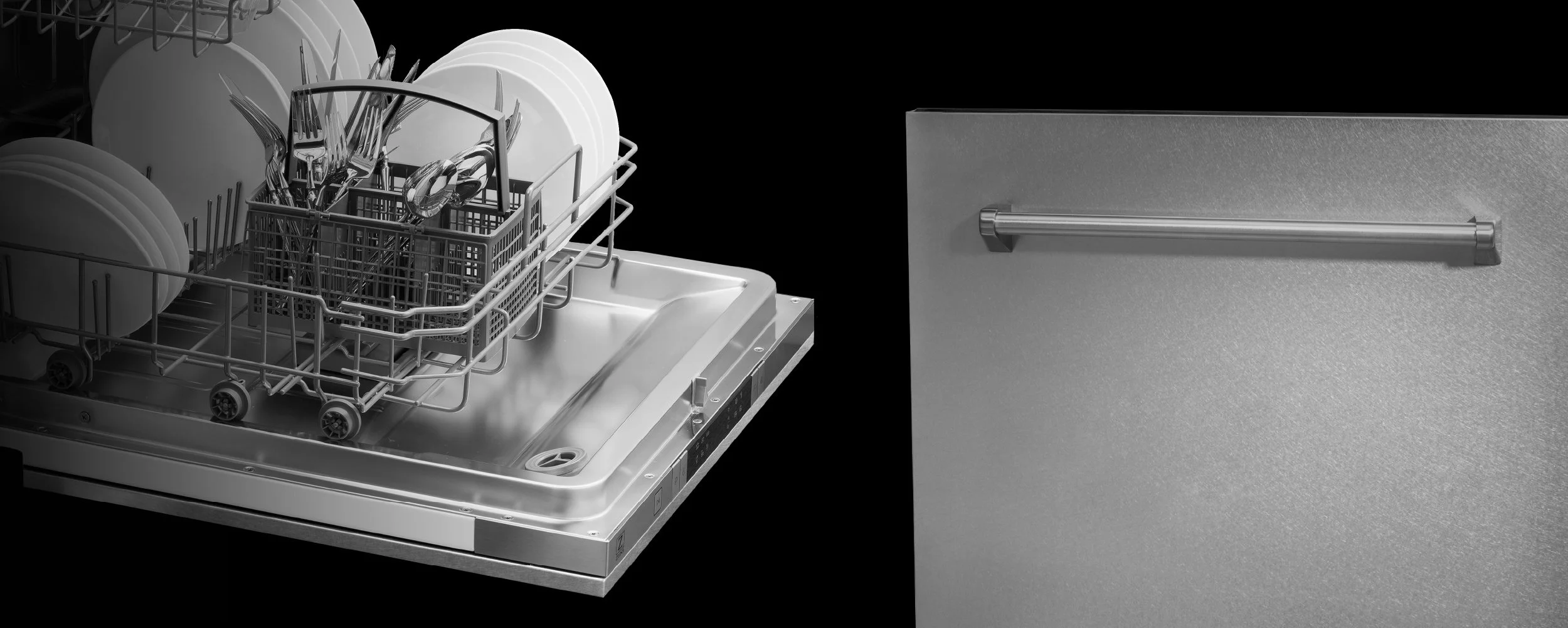 DuraSnow Dishwashers Scratch, Fingerprint, and Smudge Resistant ZLINE Kitchen and Bath