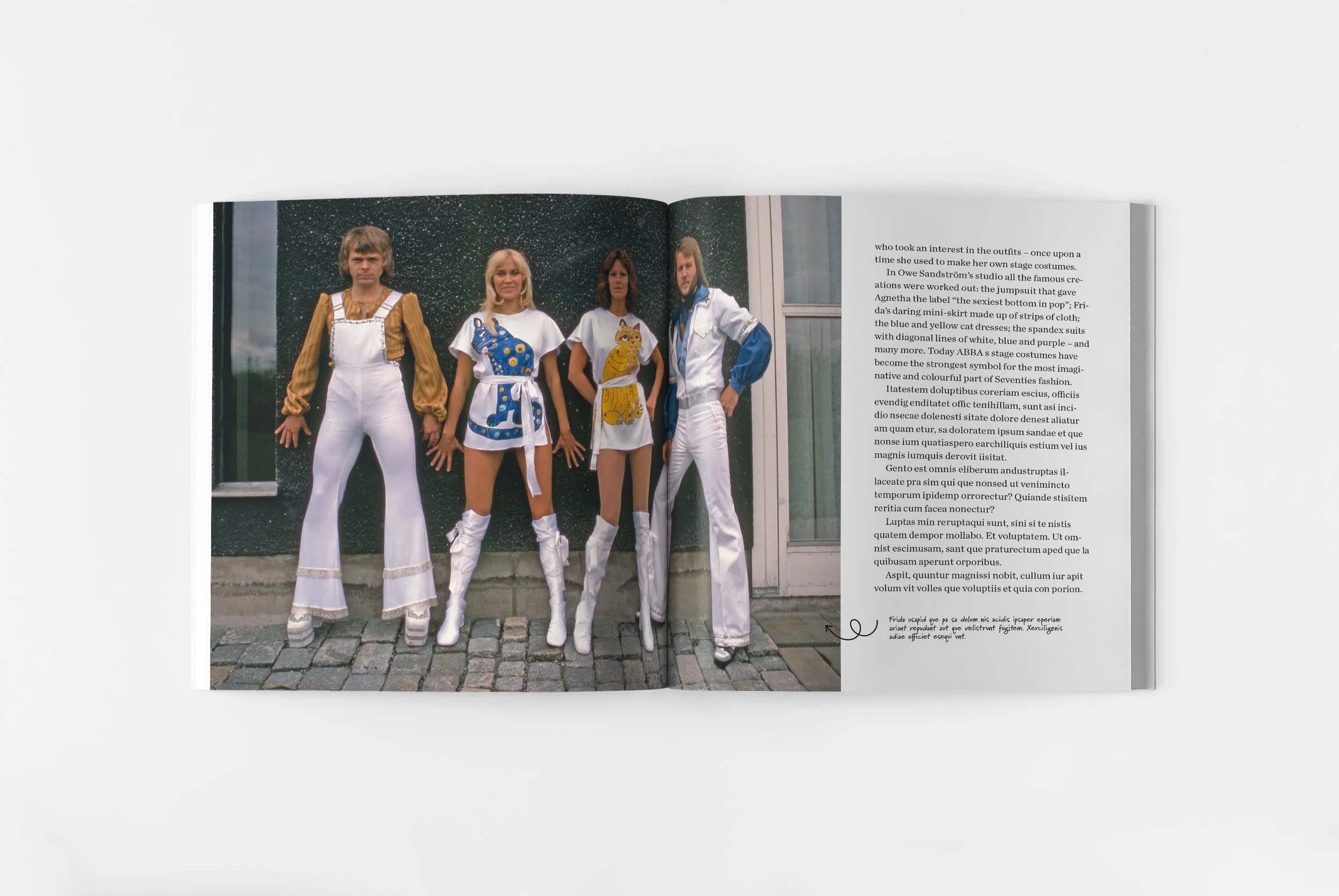 costumes_6-7.jpg