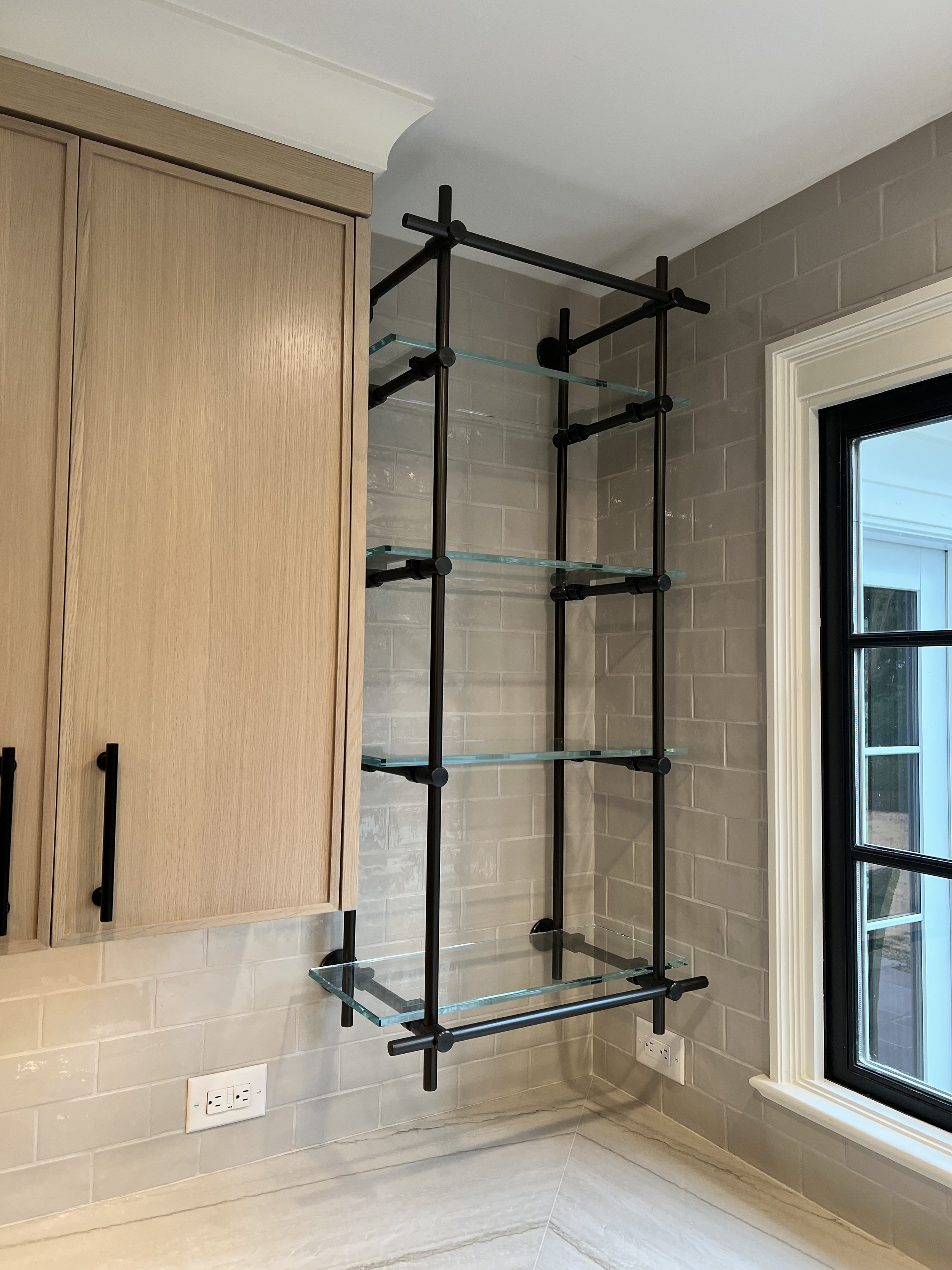 Copy of 23-0225floatingshelves.JPG