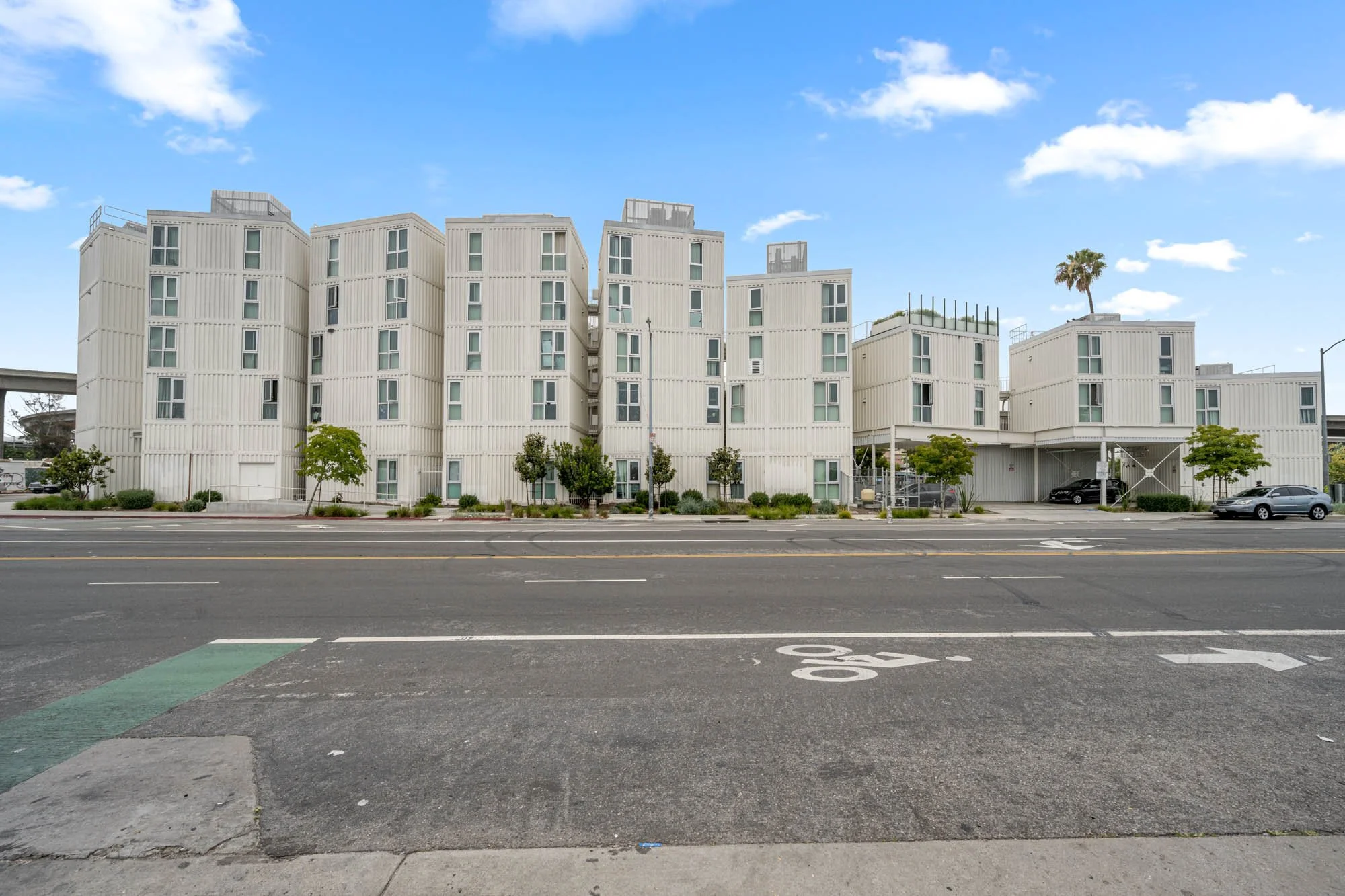 283 W Imperial Hwy-1.jpg