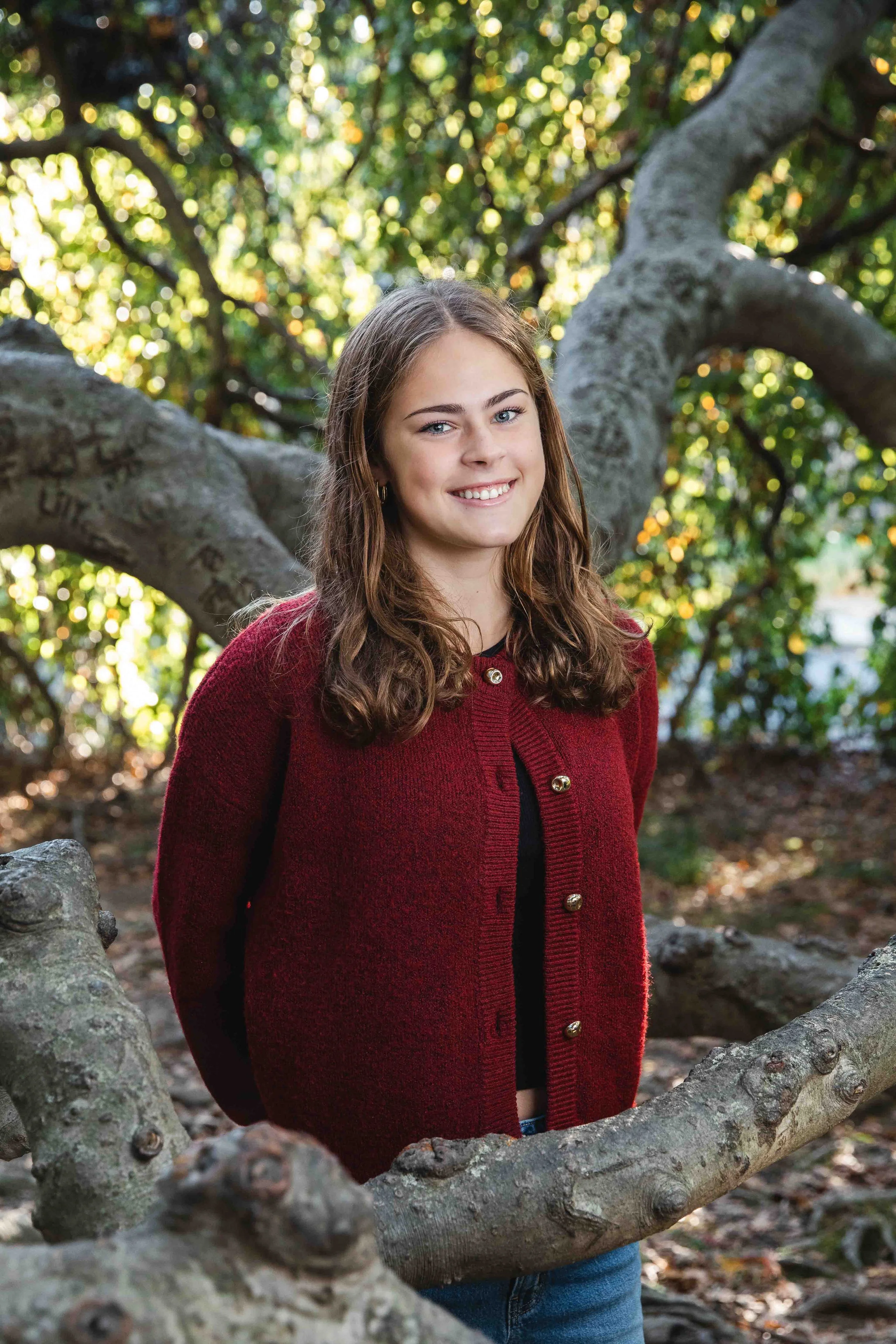 Mount Vernon Senior Surrounded By Trees