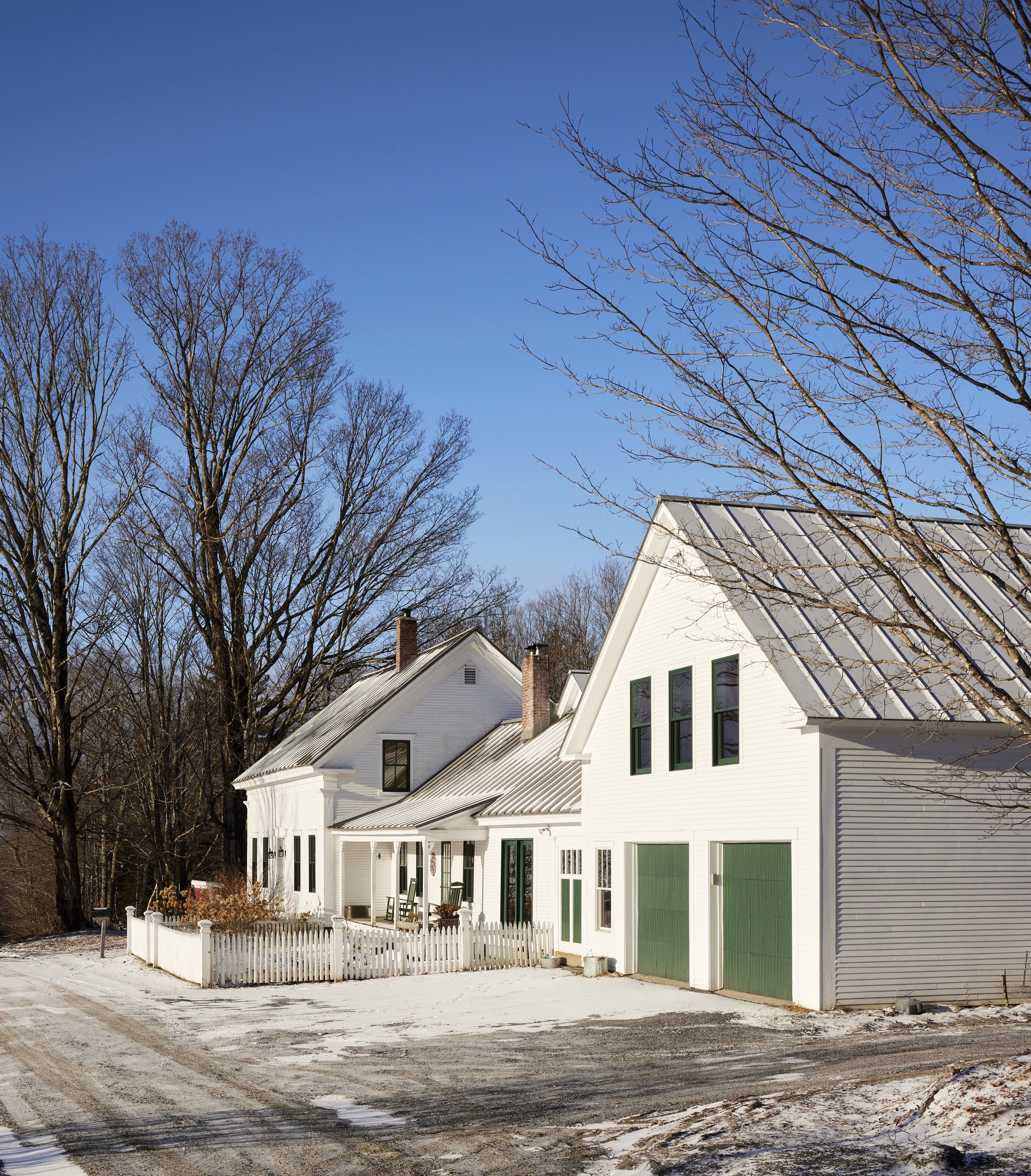 24-01-05_Teri_Maher_Woodbury_Exterior_6254_web.jpeg