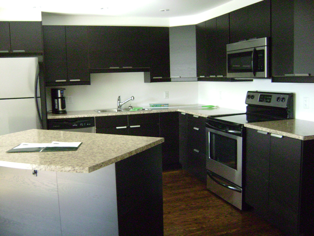 kitchen & eating area wide.jpg