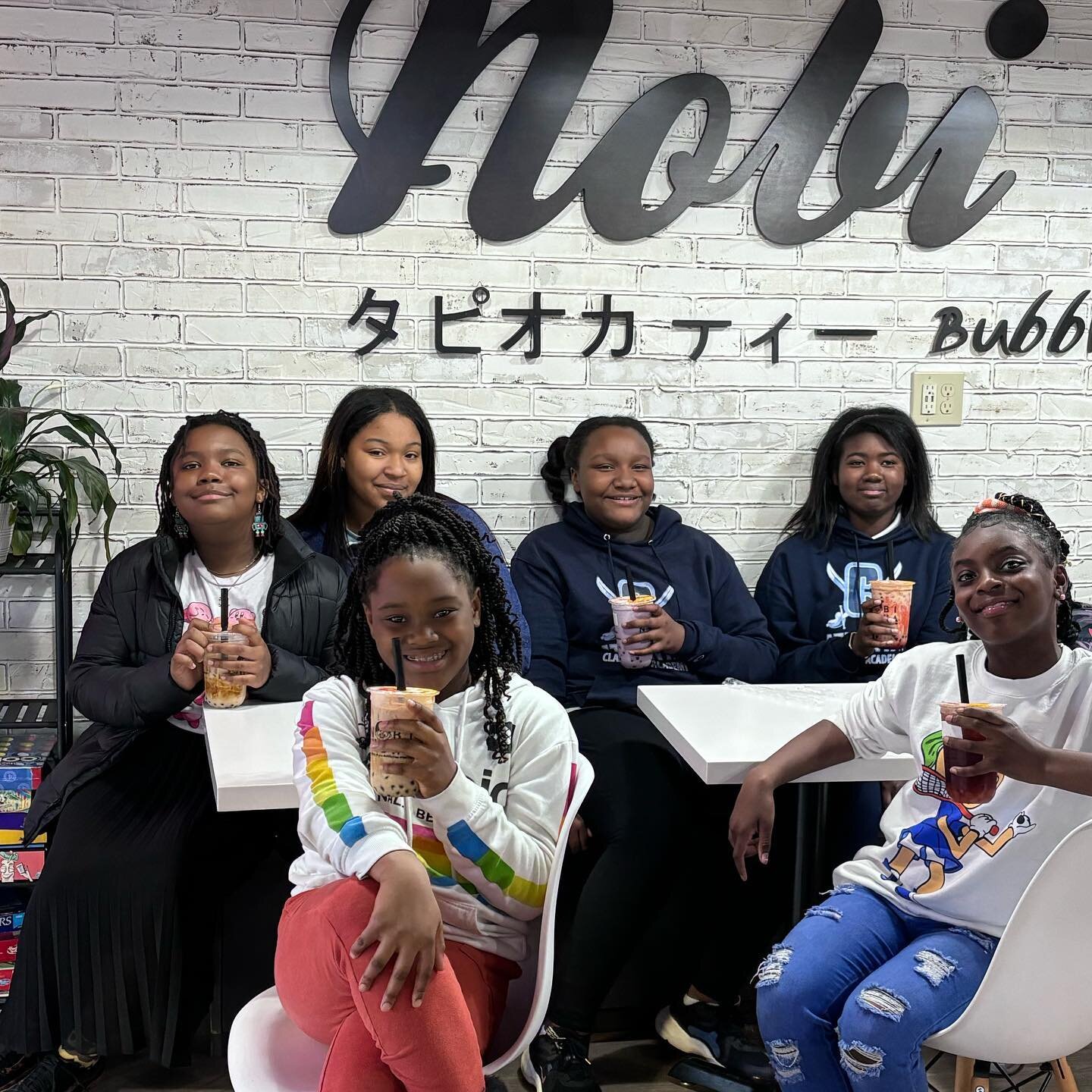 🌟 Happy International Women&rsquo;s Day! 🌟 
Coach Cindy and Coach Emily took the girls out for a field trip to @bhnpatlanta and got @nobichaatl for a treat! 🌳🧋 Missing a few of our girls, but we made the best of this Friday afternoon before the r