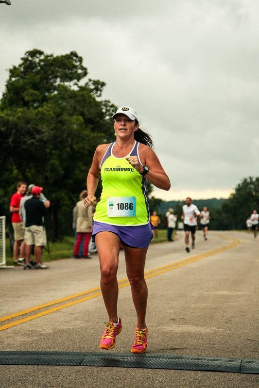 Jenn Howard-Brown I coach: Jenn and Tonics (Anderson HS - Tues PM) Background: I started in my late 20's and have completed 19 marathons including all the World Majors in 2015! Years Coaching & Philosophy: 8 yrs; Nurturing with a dash of drill sergeant. Best advice for new Rogues: You can accomplish goals you didn't think possible! Most memorable run/race: Tokyo Marathon Interesting fact: In 2015, I completed all World Marathon Majors - Boston, Tokyo, Berlin, London, New York, and Chicago; making me the 13th female, 42nd American, and 211th finisher.