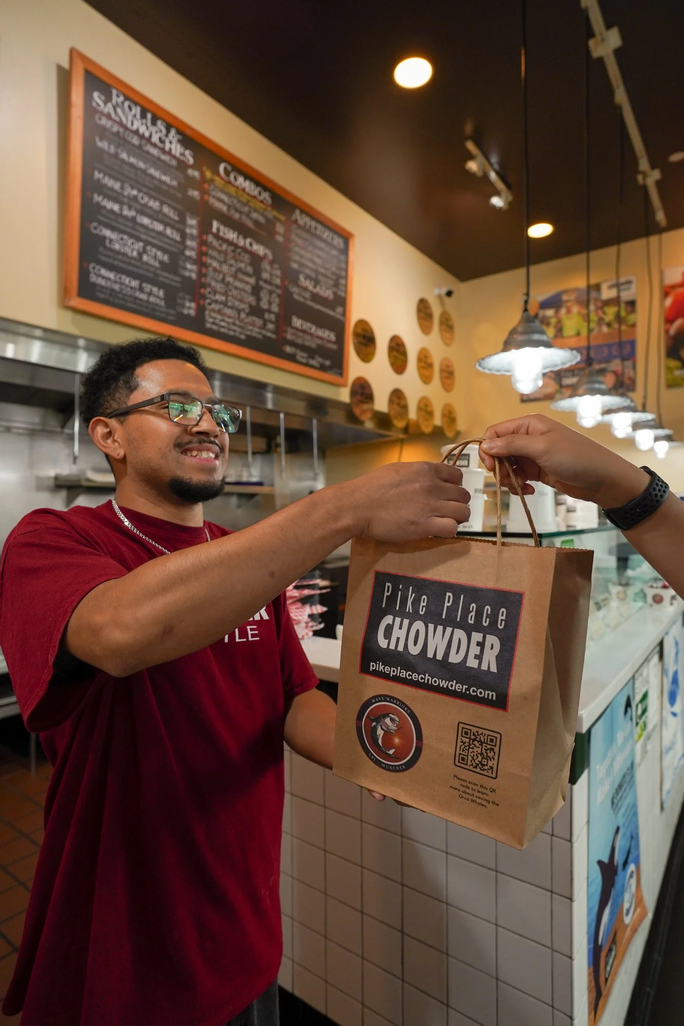 The 27 Best Restaurants &amp; Bars At Pike Place Market