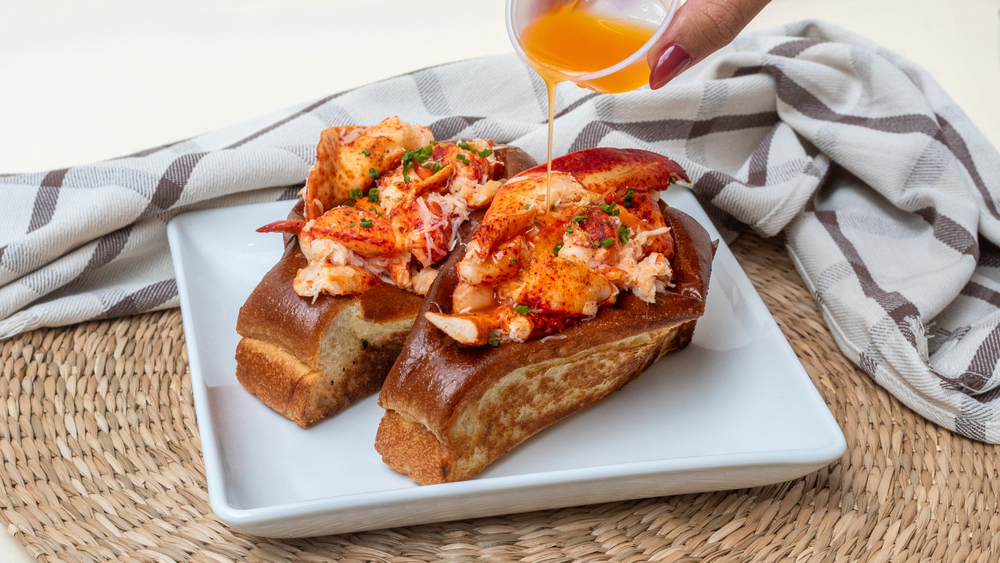Lobster roll from Pike Place Chowder