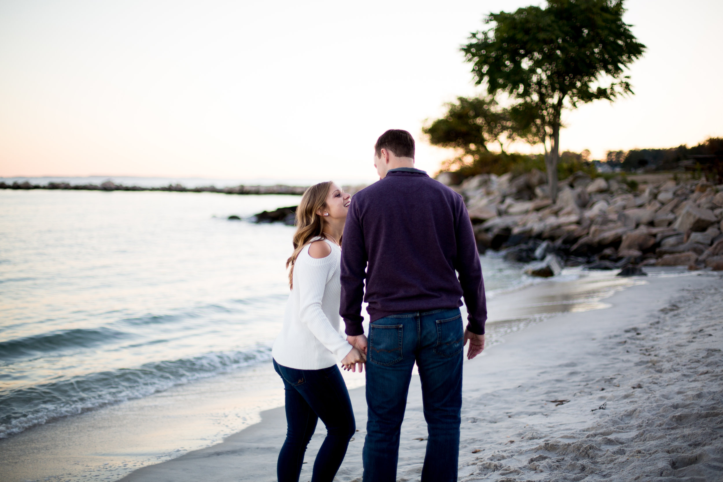 Cristina_Matt_Engagement_Rocky_Neck_Park_CT-144.jpg