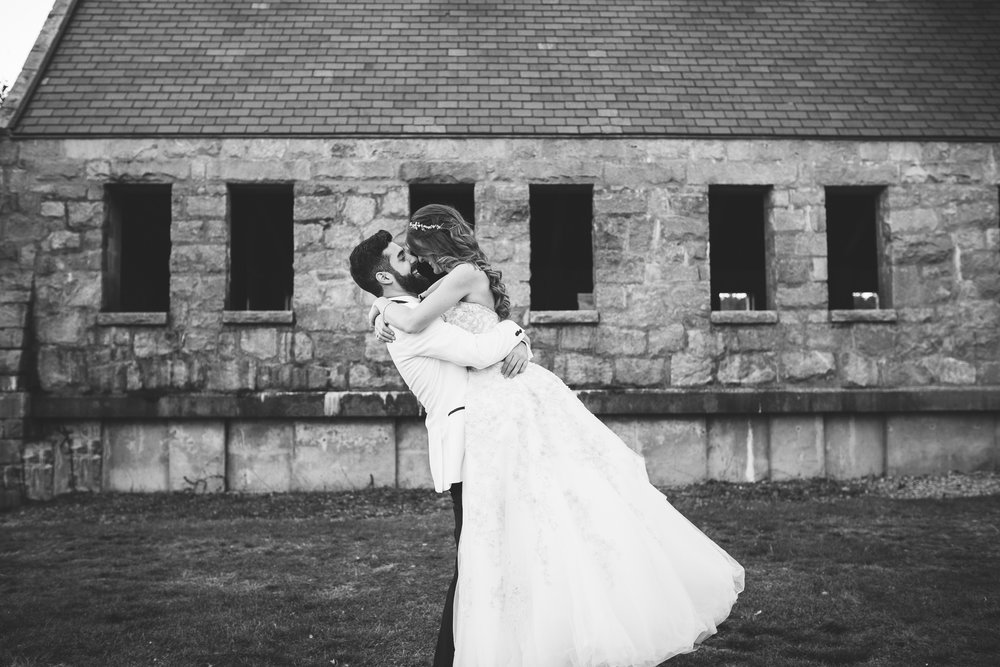 N&A_ Bridal Session Old Stone Church-36.jpg