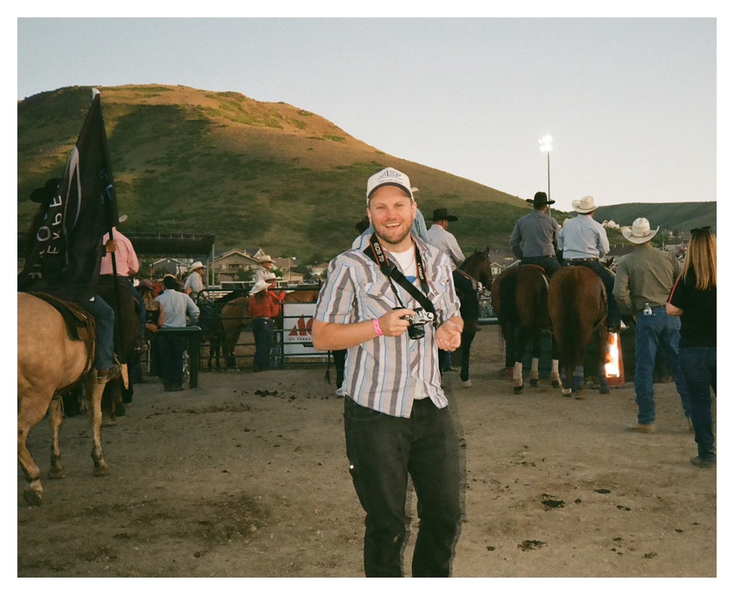 It&rsquo;s rodeo season and I&rsquo;ll bring my camera. Thanks for the photo @theperfectamount