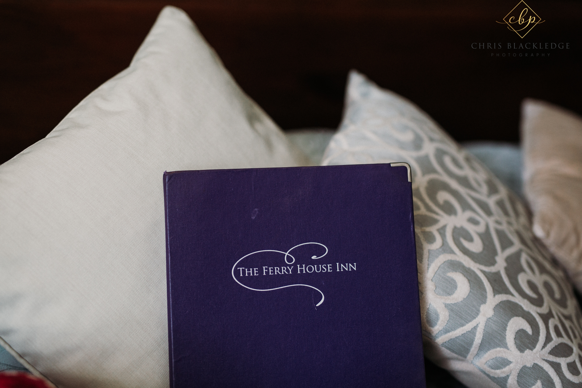 ferry_house_inn_wedding_photographer5.jpg