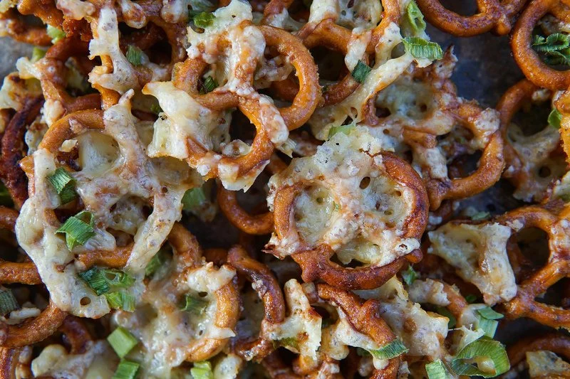 Cheesy Honey Mustard & Onion Pretzels — Natalie Cooks