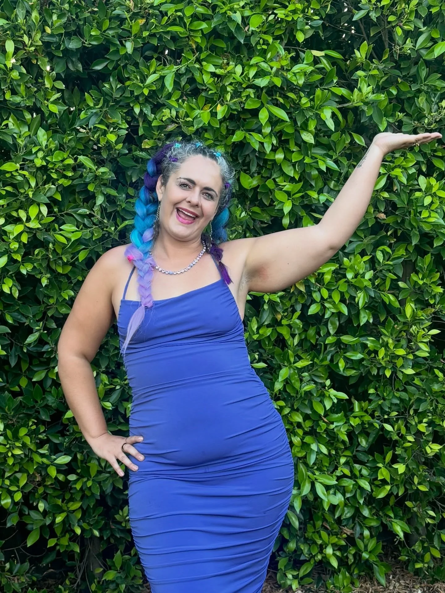 Last week I turned 34 and here&rsquo;s the wisdom that actually matters:

Put the soles of your feet in soil.
Feel the sun on your skin.
Breathe deeply. 
Dance freely. 
Make some MF art.

And your life will change in profoundly positive ways. 

Most 