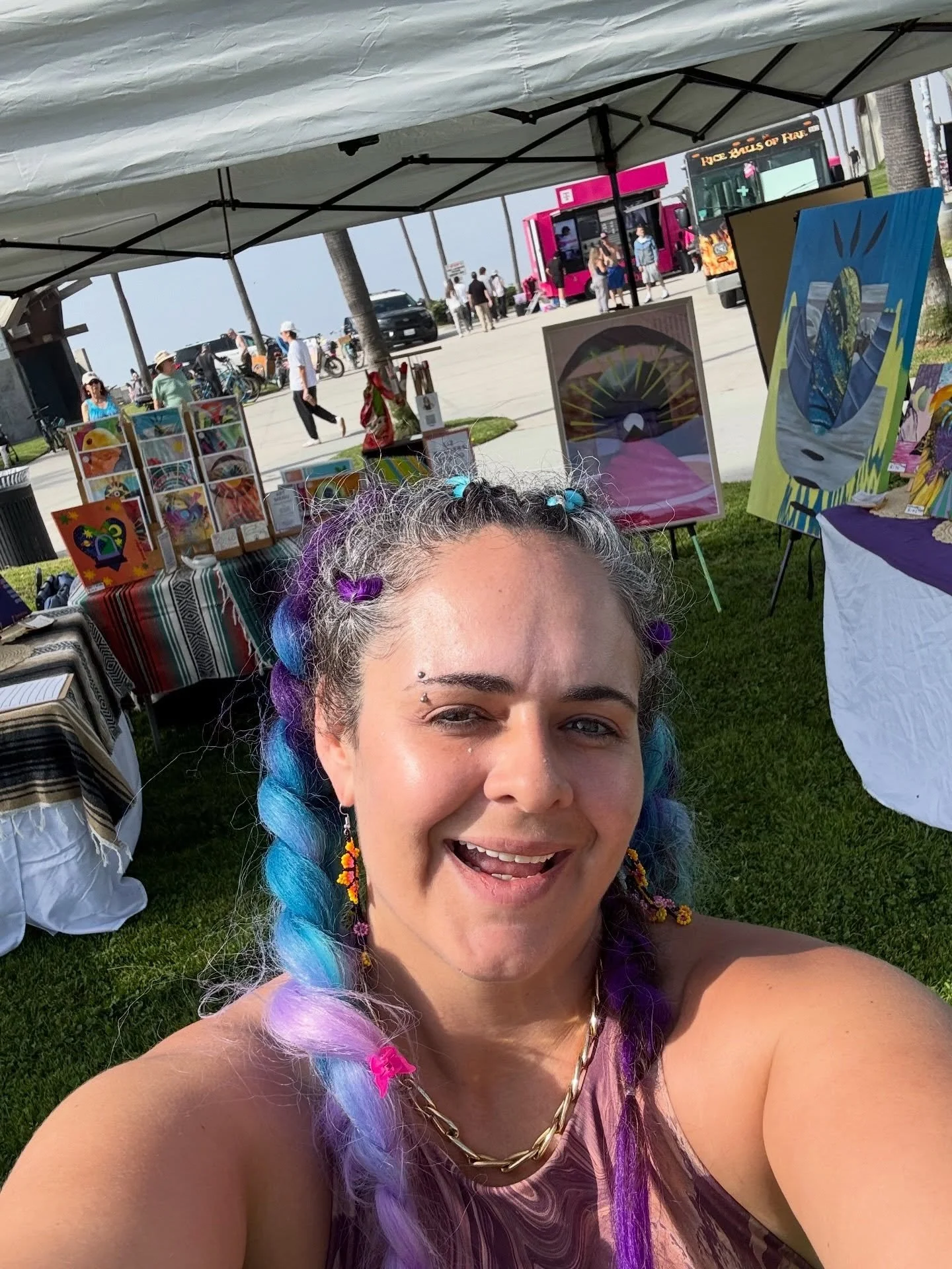 I finally did the thing I&rsquo;ve been thinking about for years&hellip;

A glowing gal with all her art 💫

No lie I&rsquo;ve been planning out my art booth since 2020&hellip;
But between a global pandemic, health obstacles and building out a giant 