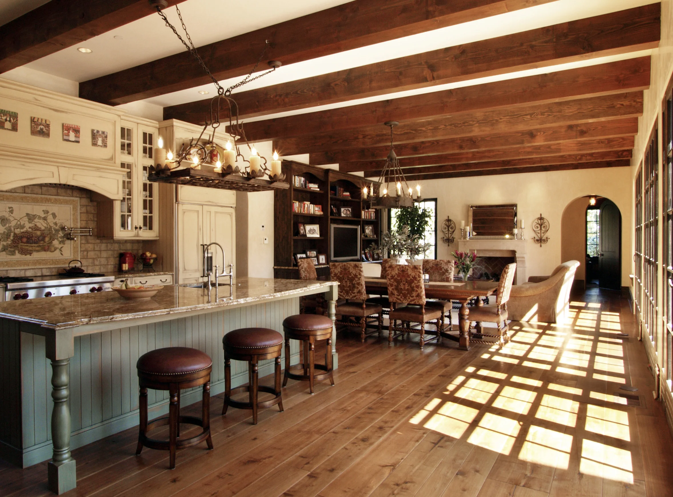 Kitchen Revised copy.jpg