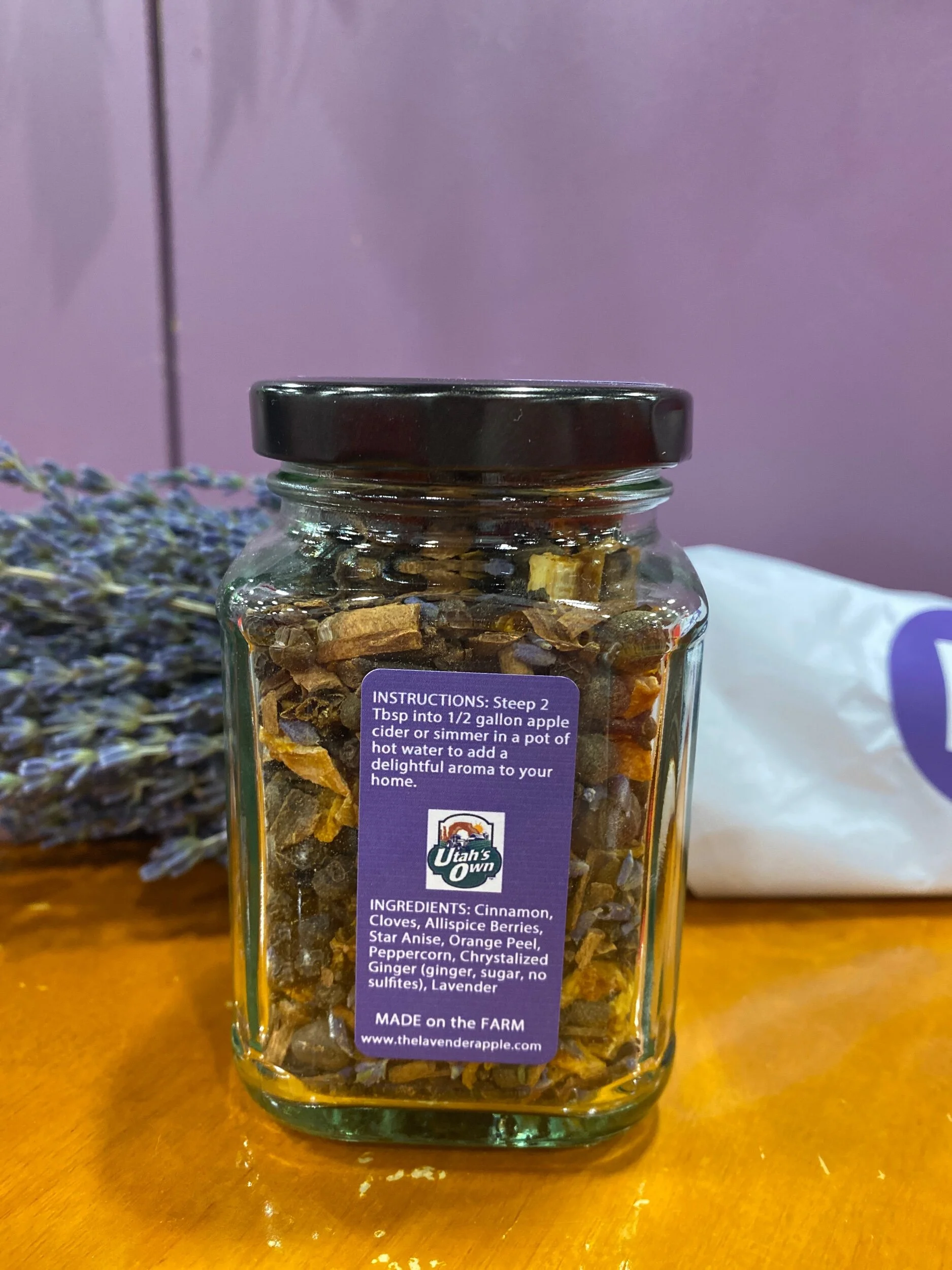 5EBB57D8-7FEC-4AAA-AC48-7300D6854E14