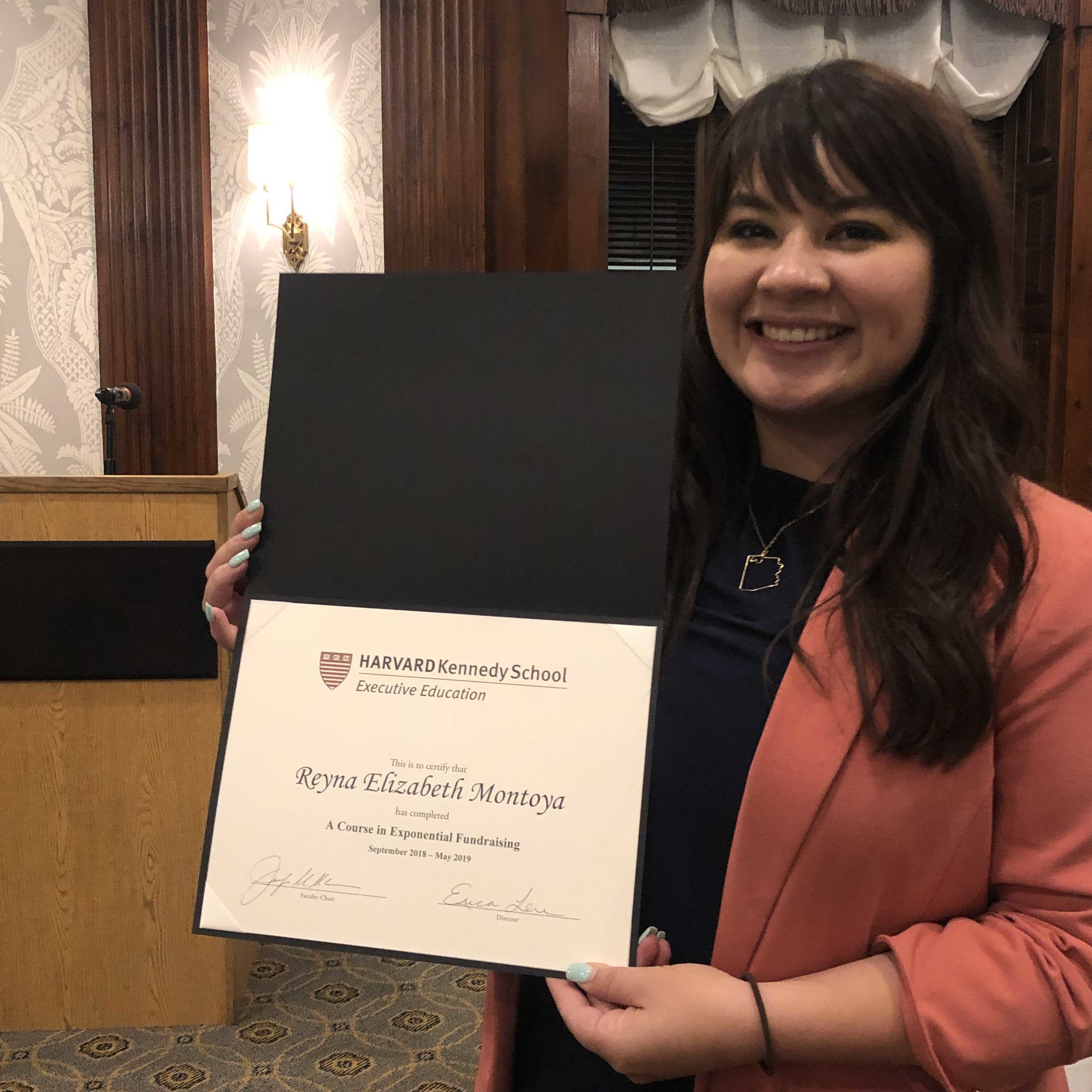 Reyna Montoya receives a Certificate from Harvard University! — Aliento