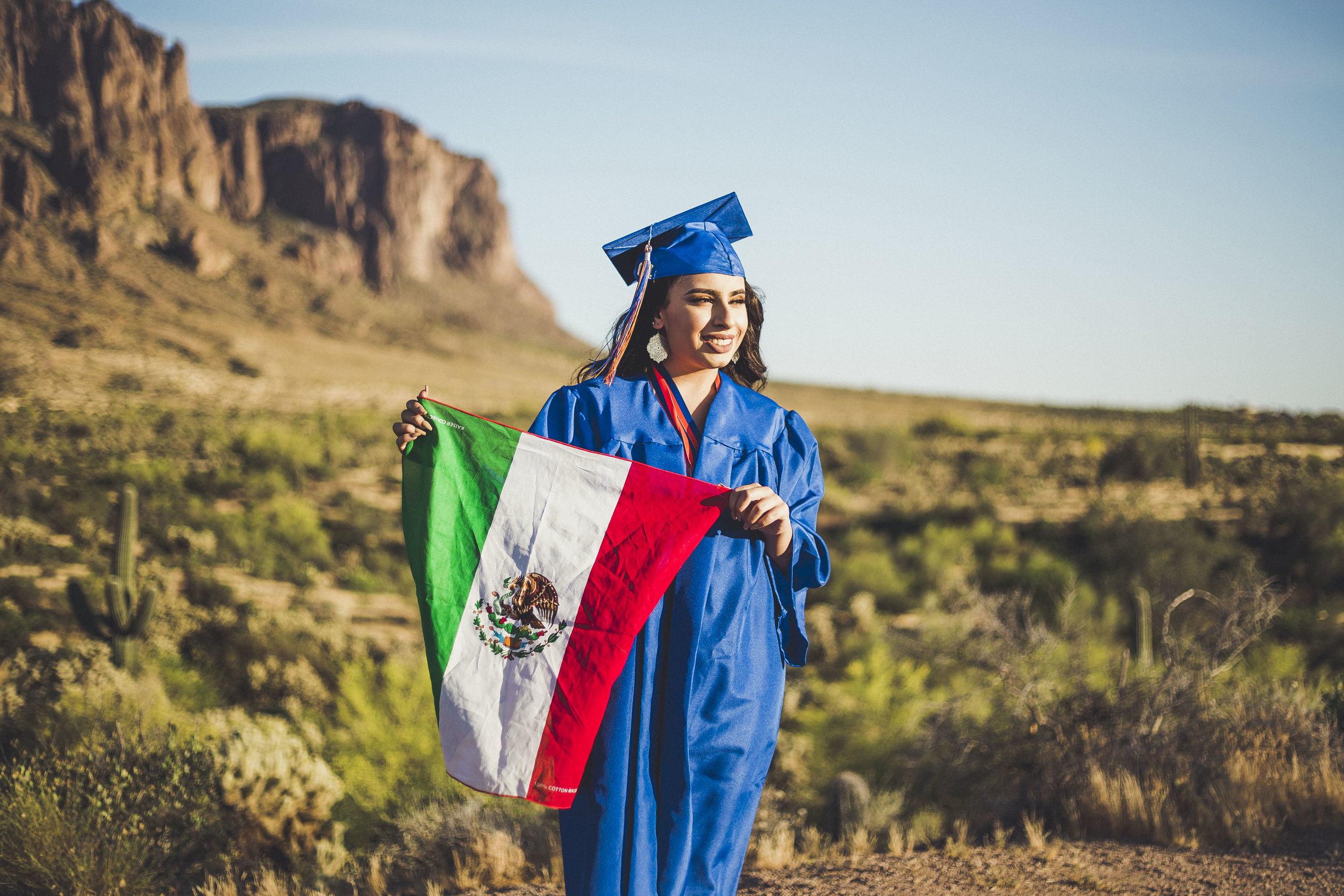 04-28-2019 Senior Portraits - Ivette Sosa_4165.jpg