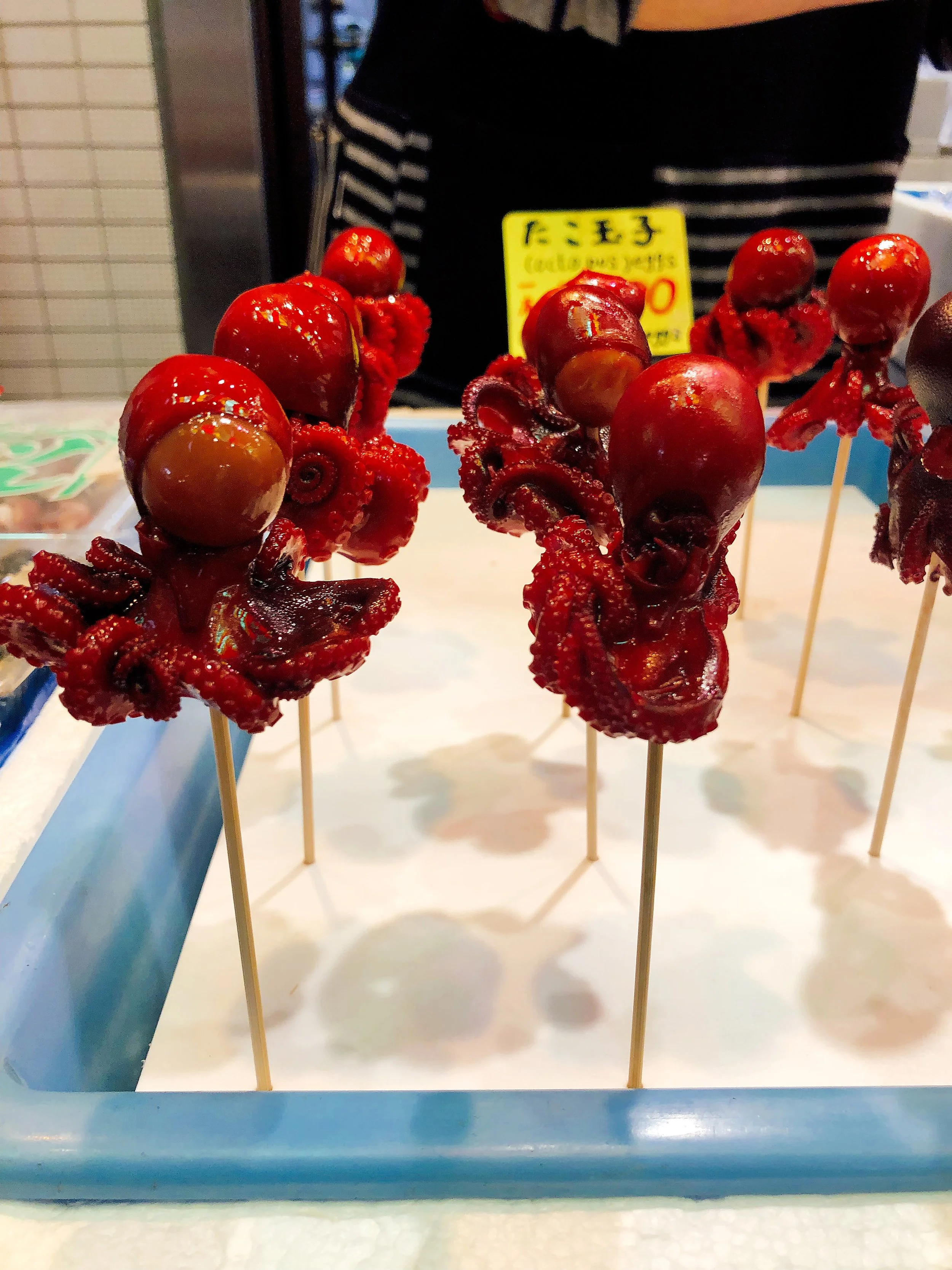 Snacking My Way Through Nishiki Market — Blonde Voyage Nashville