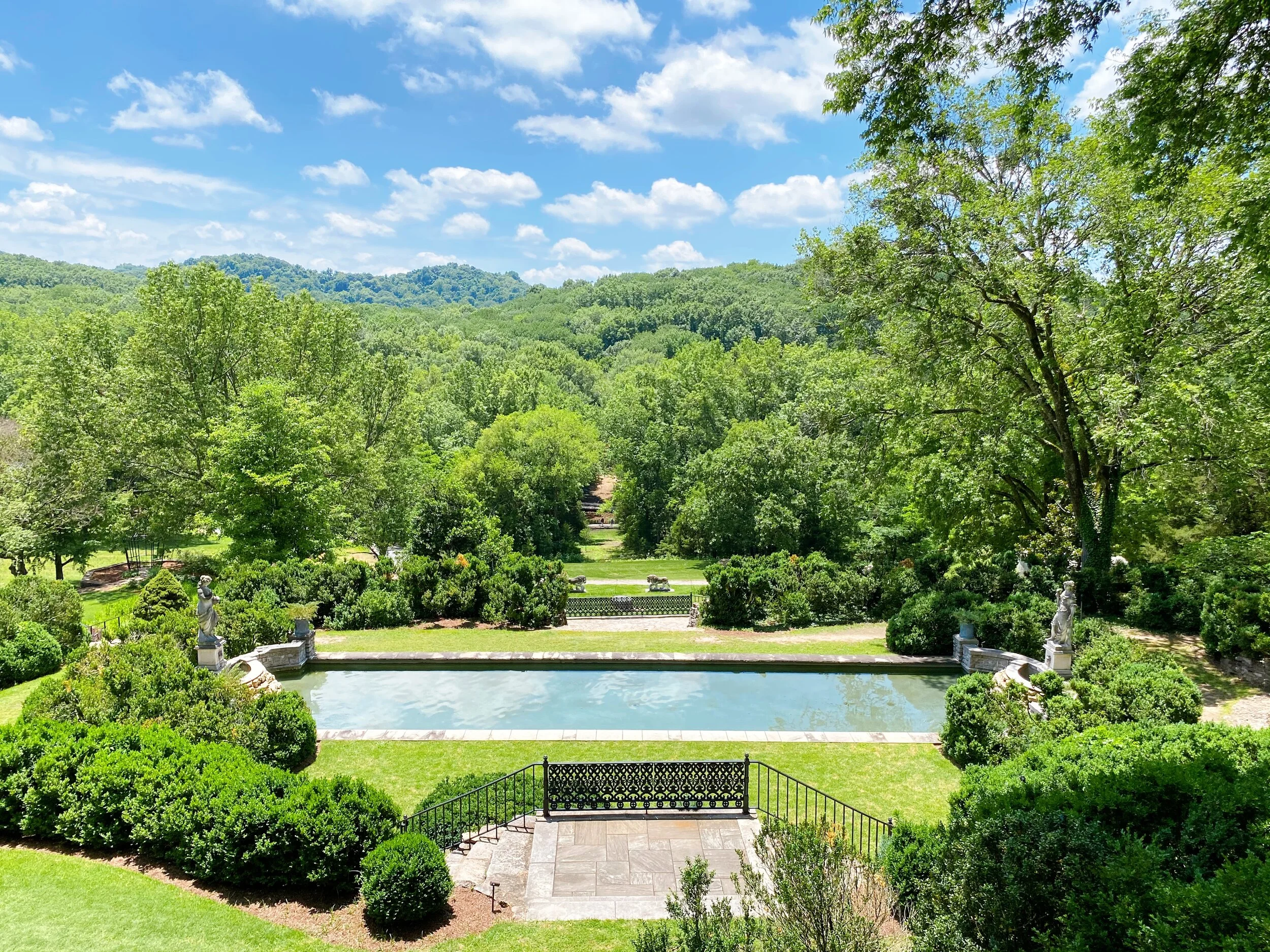 Weekend Wandering Cheekwood Estate and Gardens — Blonde Voyage Nashville