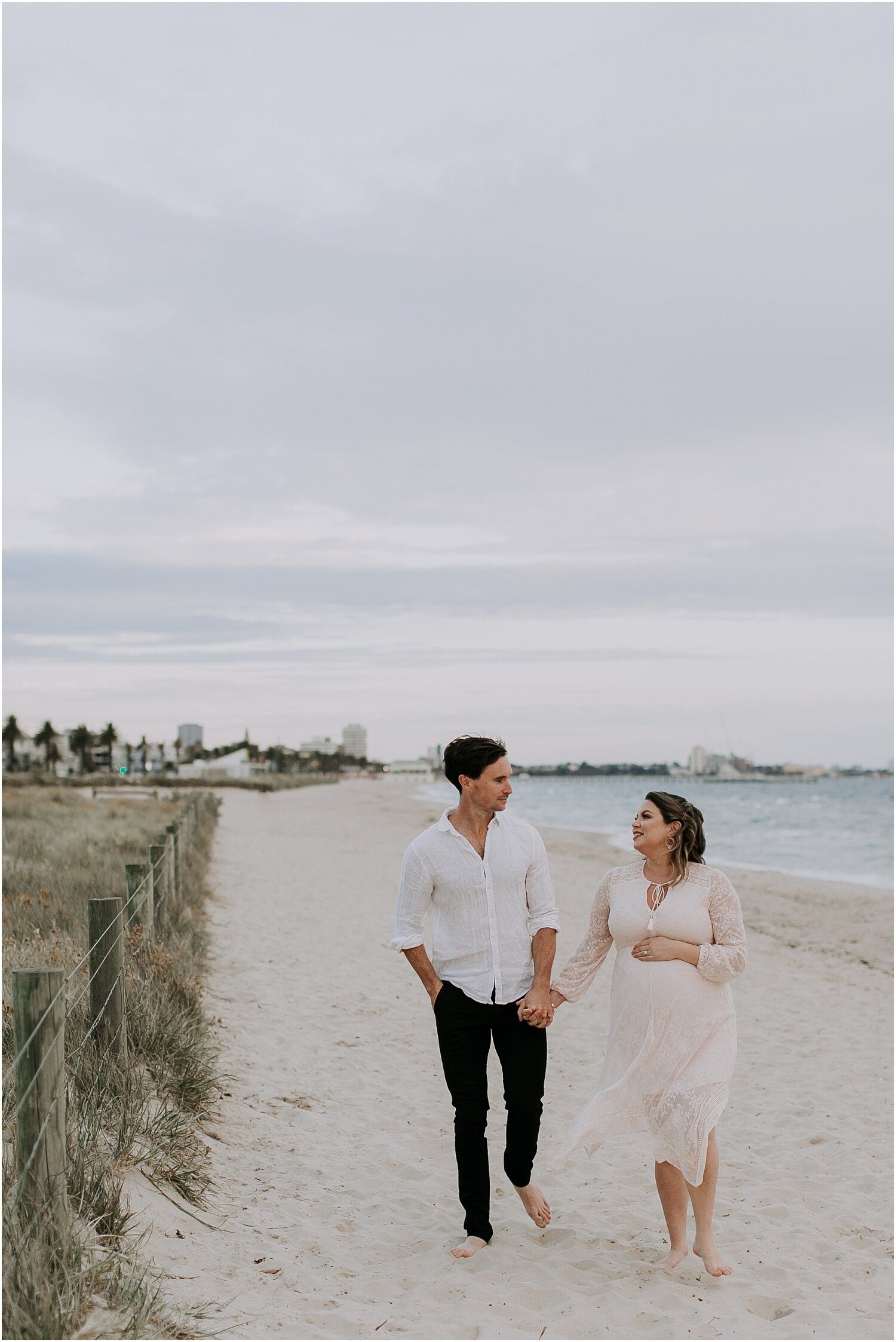 Maternity session at Port Melbourne_0001.jpg