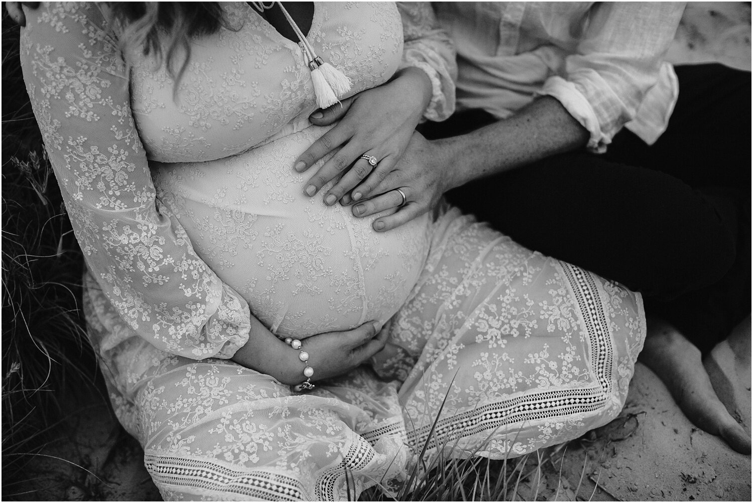 Maternity session at Port Melbourne_0022.jpg