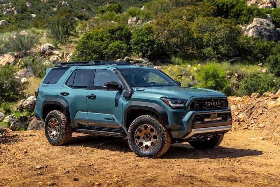 What do you think of the 6th Gen 4Runner? Who is going to be the first to take on an Overland event in one?! 

#expressrally #driversonly #toyota4runner #4runner #6thgen4runner #overland #offroad