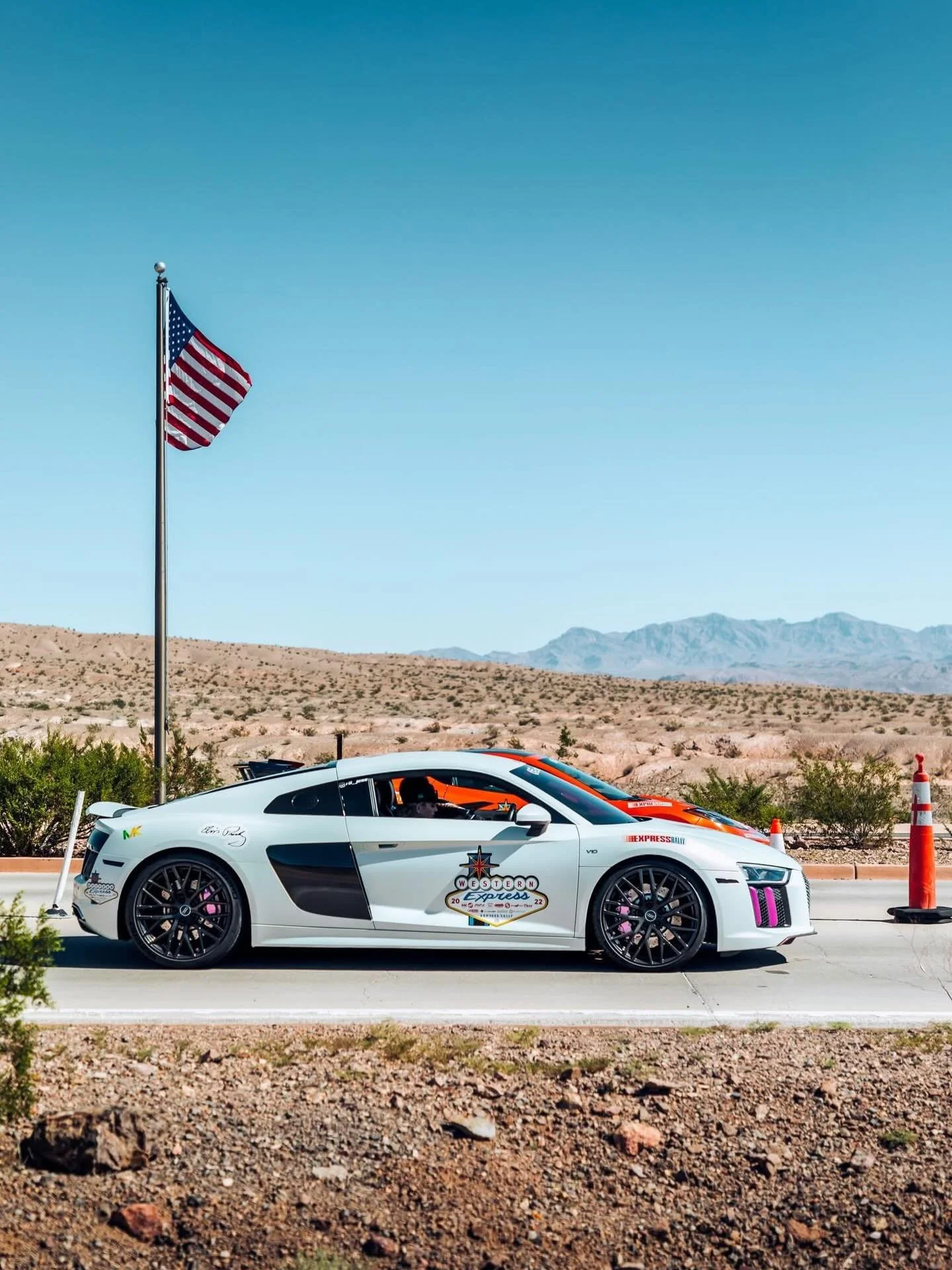 🌵 Desert Vibes 🌵 

📷: @woyshnis.media 
🏎️: @r8_jess 

&mdash;&mdash;&mdash;&mdash;&mdash;&mdash;&mdash;&mdash;&mdash;&mdash;&mdash;&mdash;&mdash;&mdash;&mdash;&mdash;&mdash;&mdash;&mdash;&mdash;&mdash;&mdash;&mdash;&mdash;&mdash;&mdash;&mdash;

E