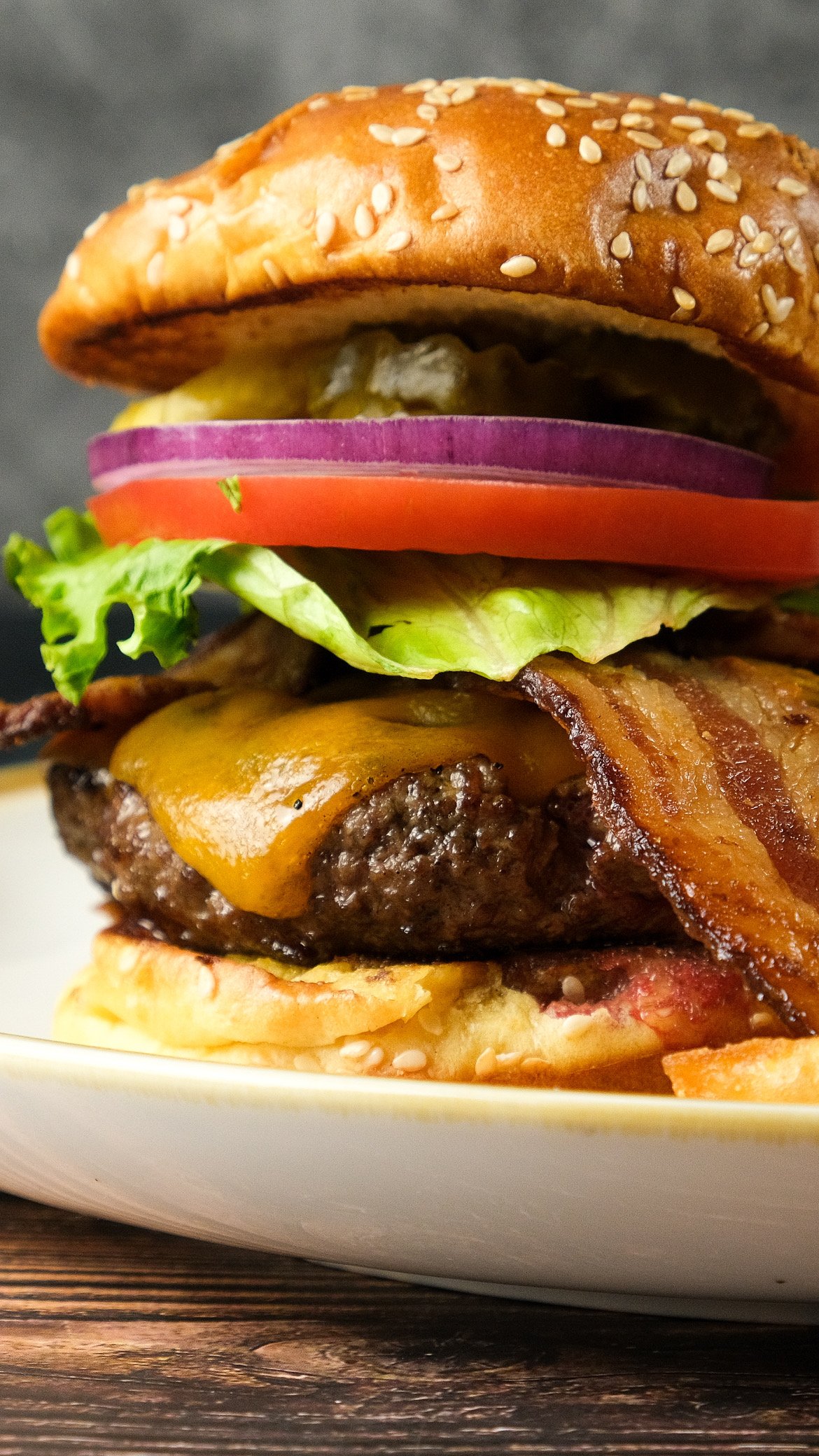 Bacon Cheeseburger (3).jpg