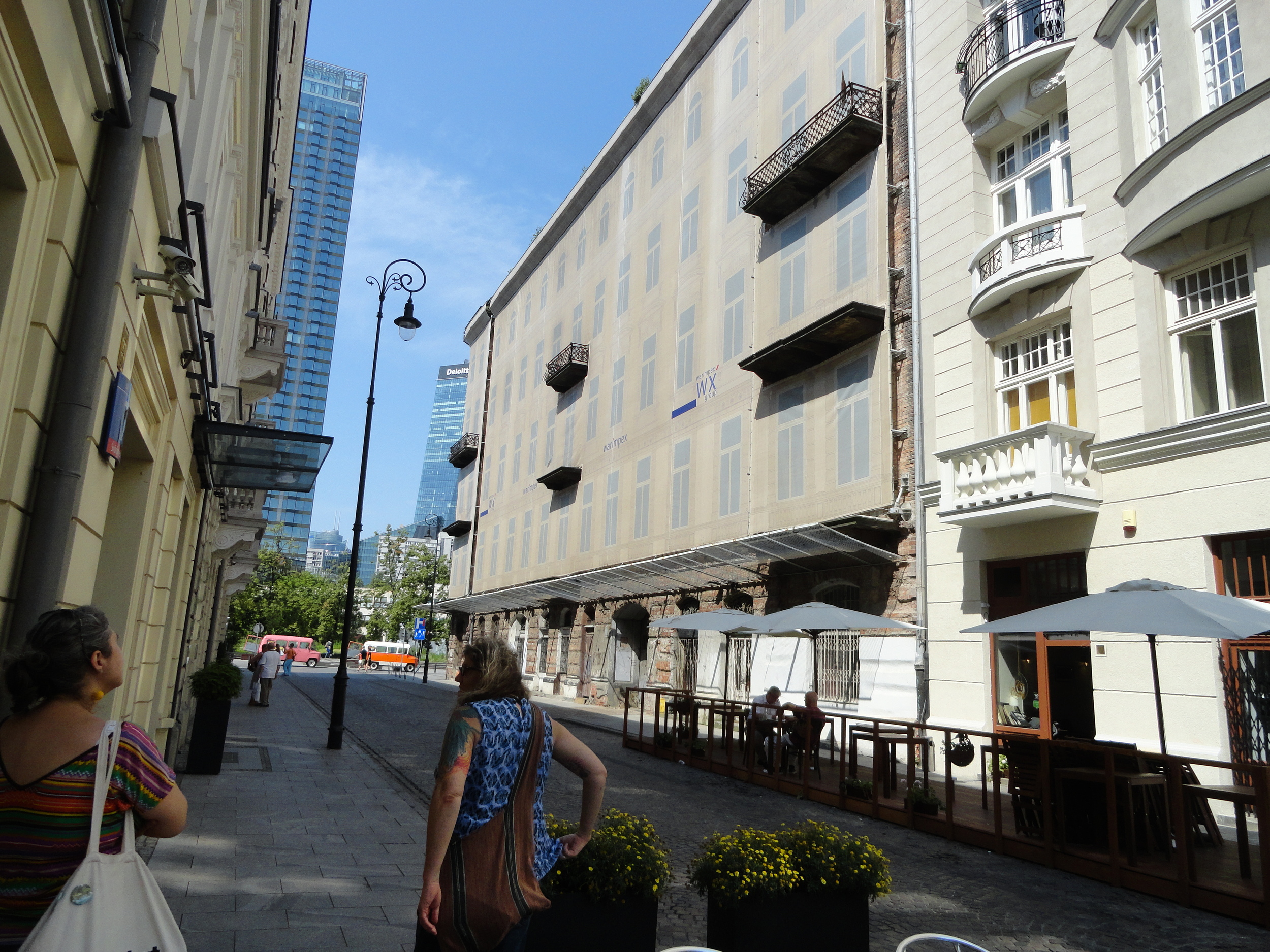 Monika and Susan on Próźna Street