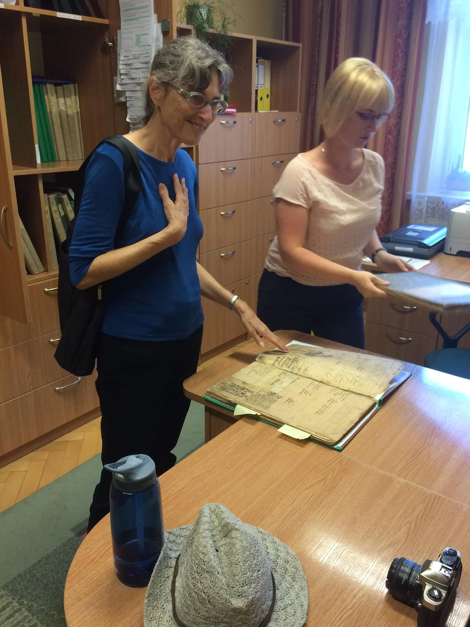 Feeling overwhelmed looking at ledgers filled with information about Żołynia's Jewish residents, which was kept separately from the Christians. I imagine there was no inter-marriage which would have screwed up their system...