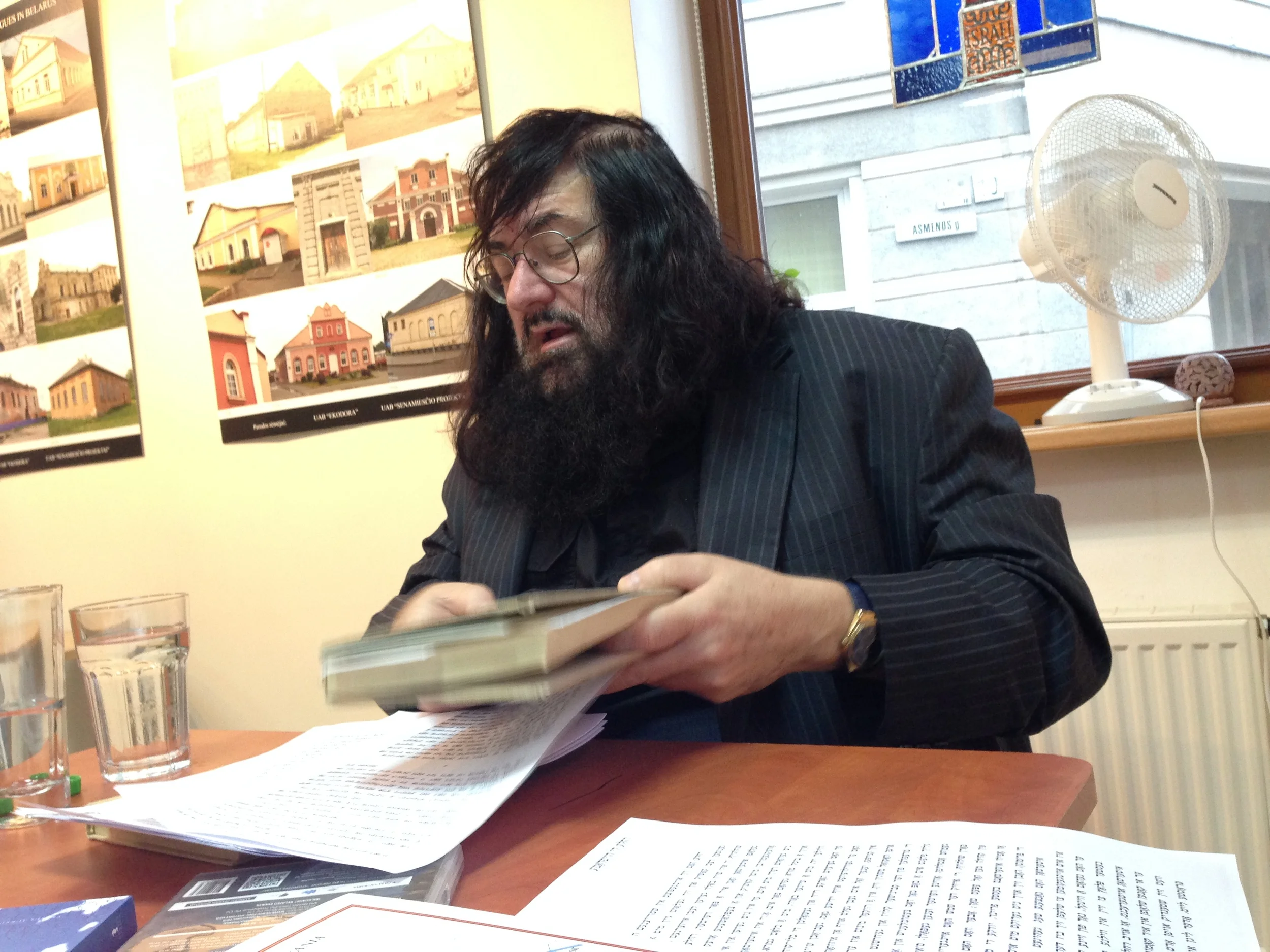 Dovid Katz. Photograph by Oscar Klausner.
