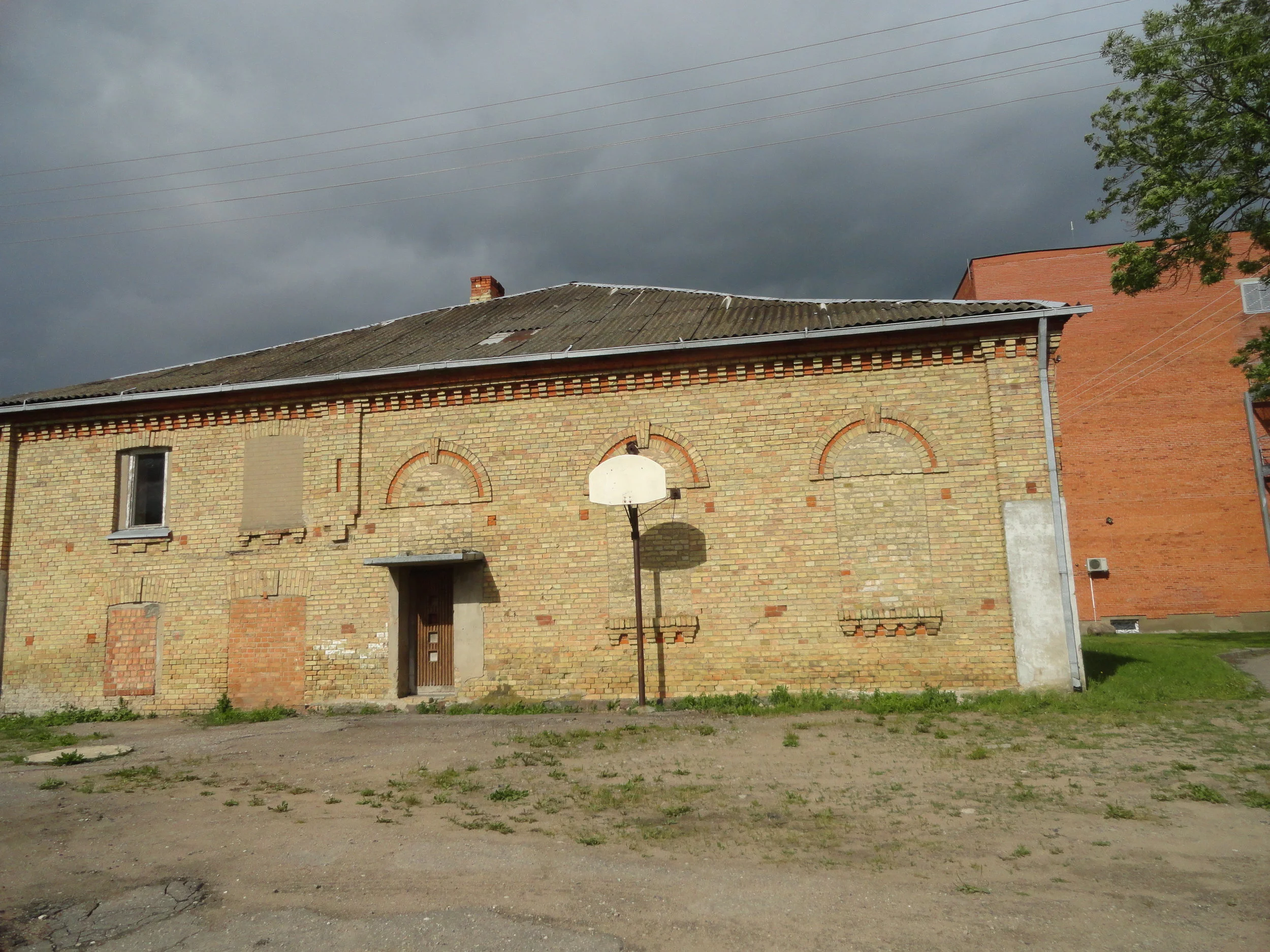 Back of synagogue.