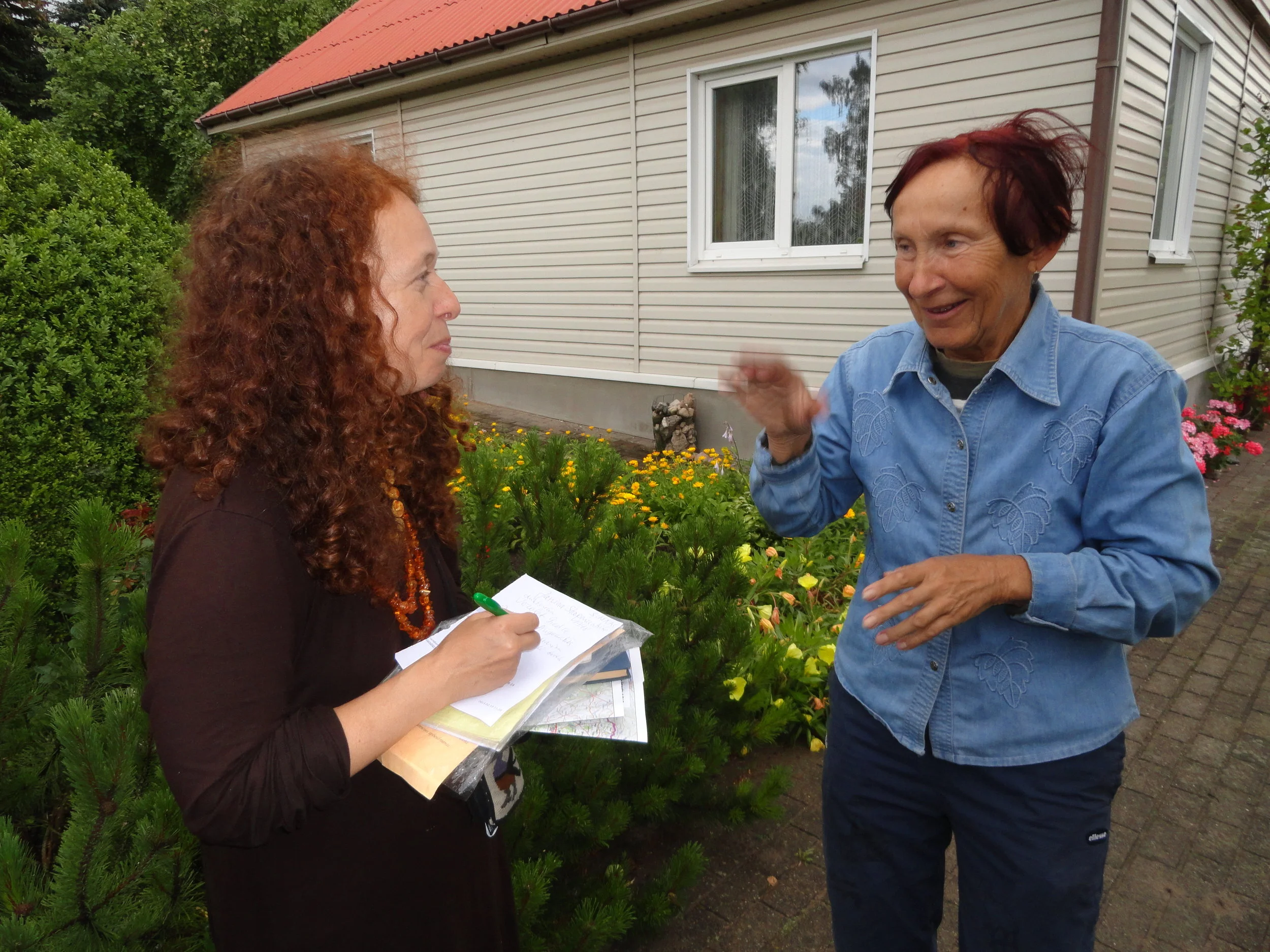 Regina and the woman whose parents knew my relative Mordechai Angenitsky.
