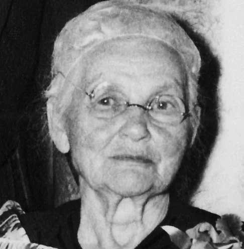 Great grandmother Molly Weichselbaum Bloom.
