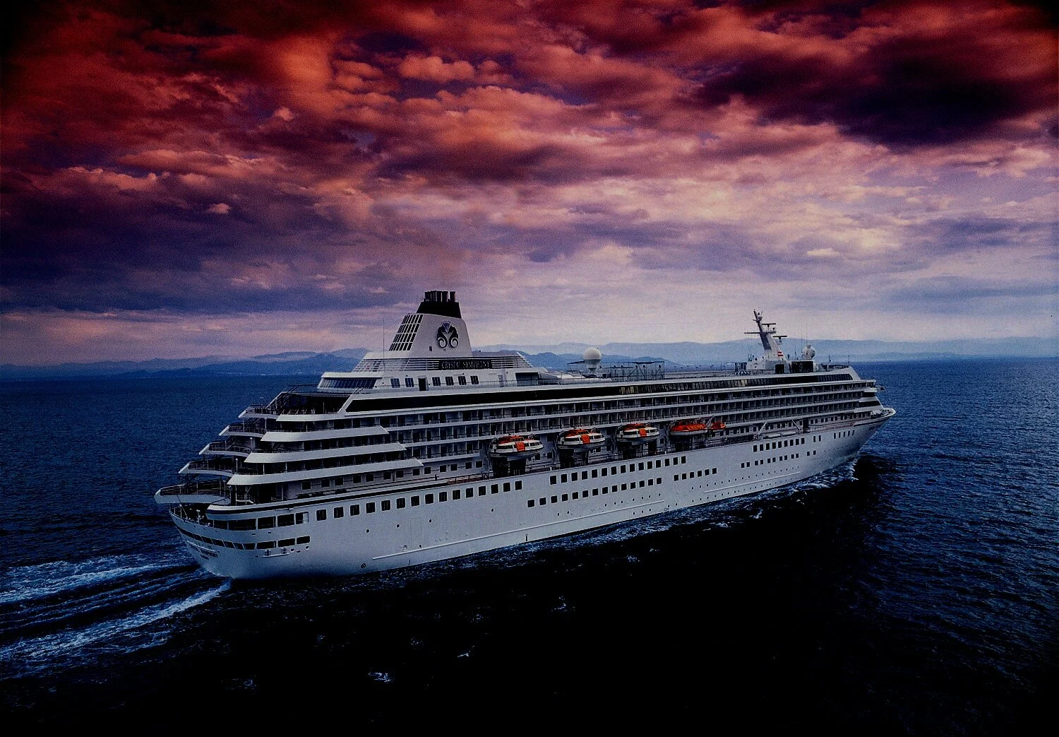 crystal_symphony3.jpg