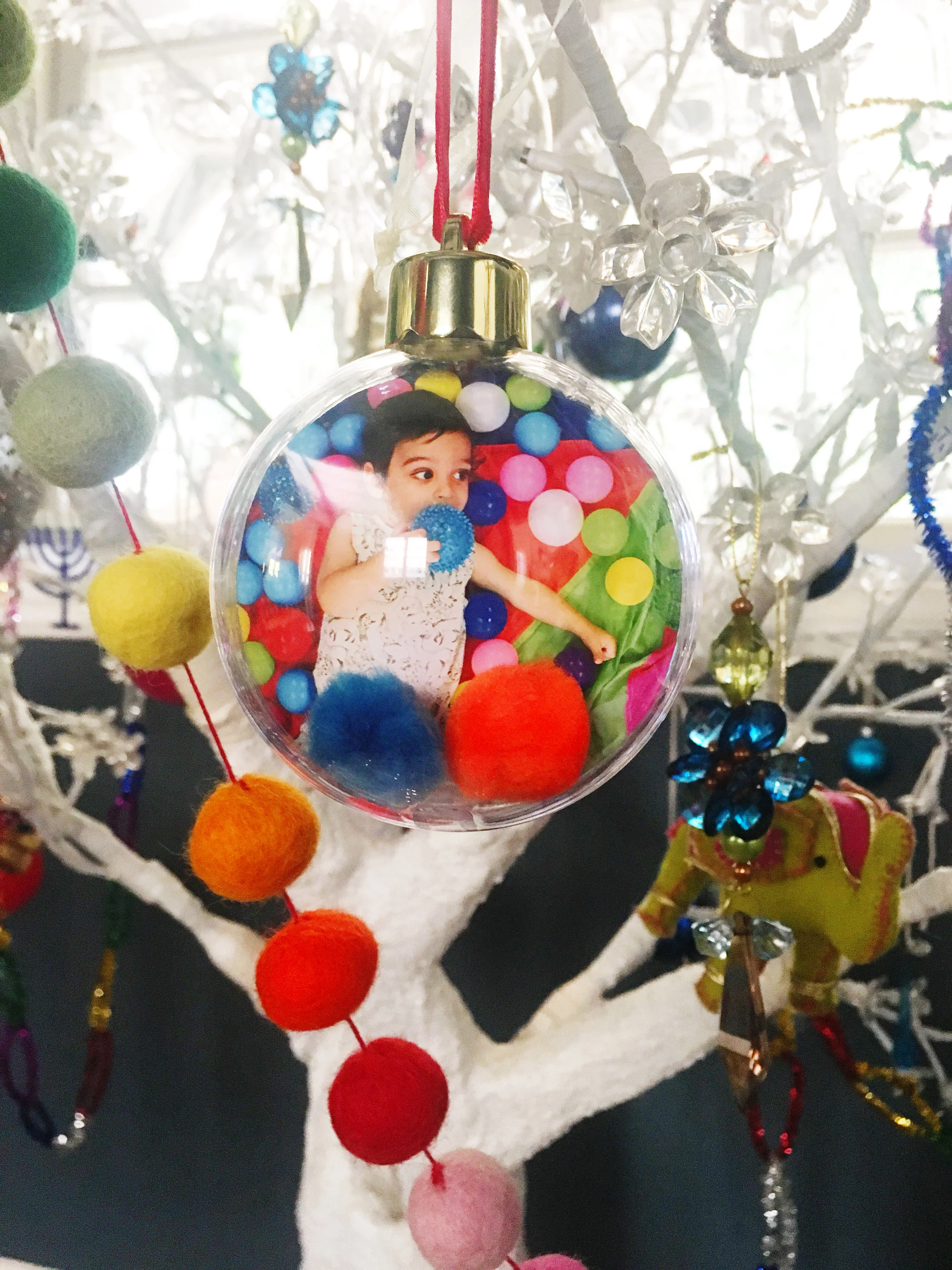 HAPPY DECORATING!