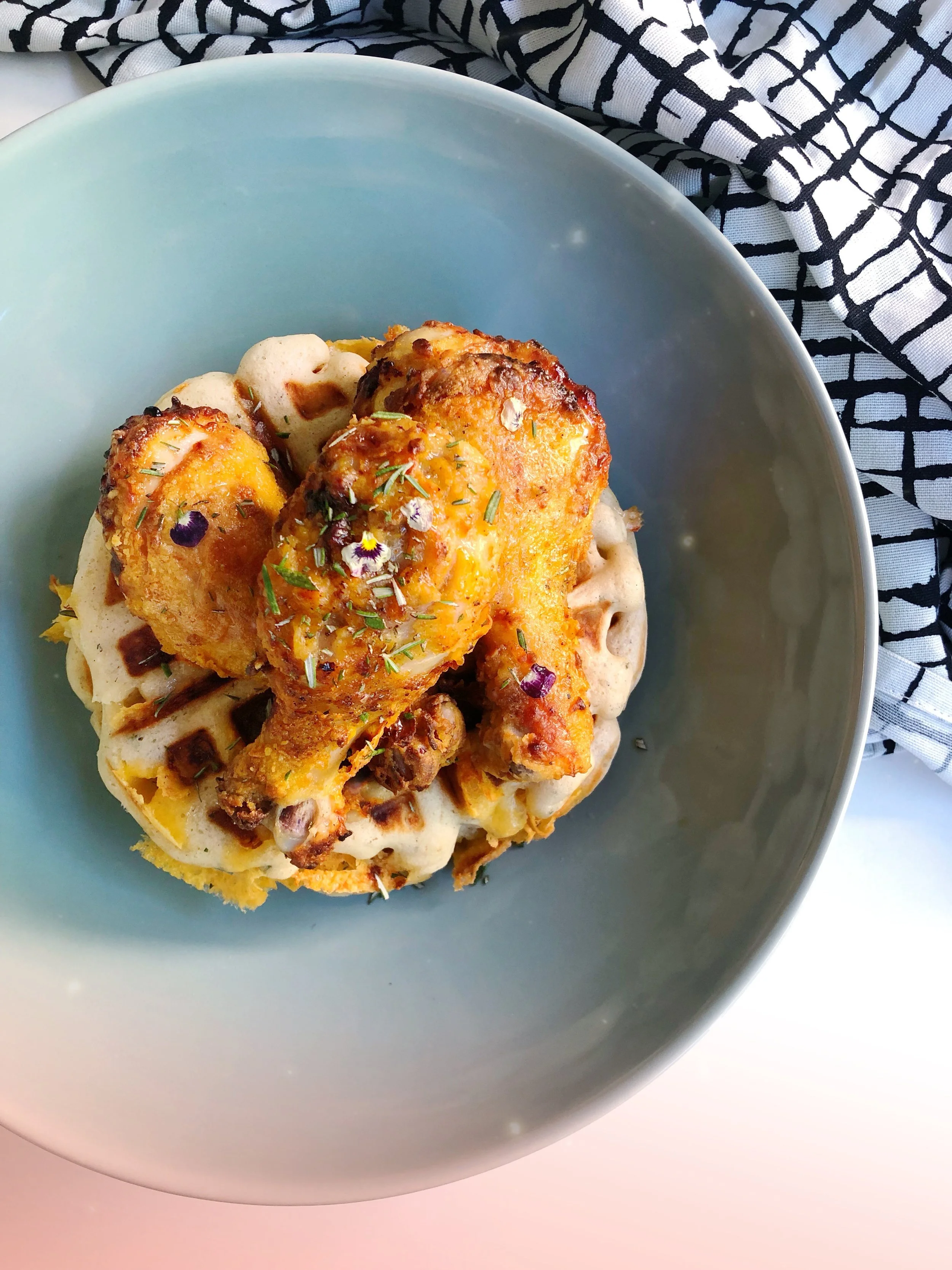 SWEET &amp; SPICY HONEY GLAZED AIR FRIED CHICKEN WITH CHEESY ROSEMARY WAFFLES 