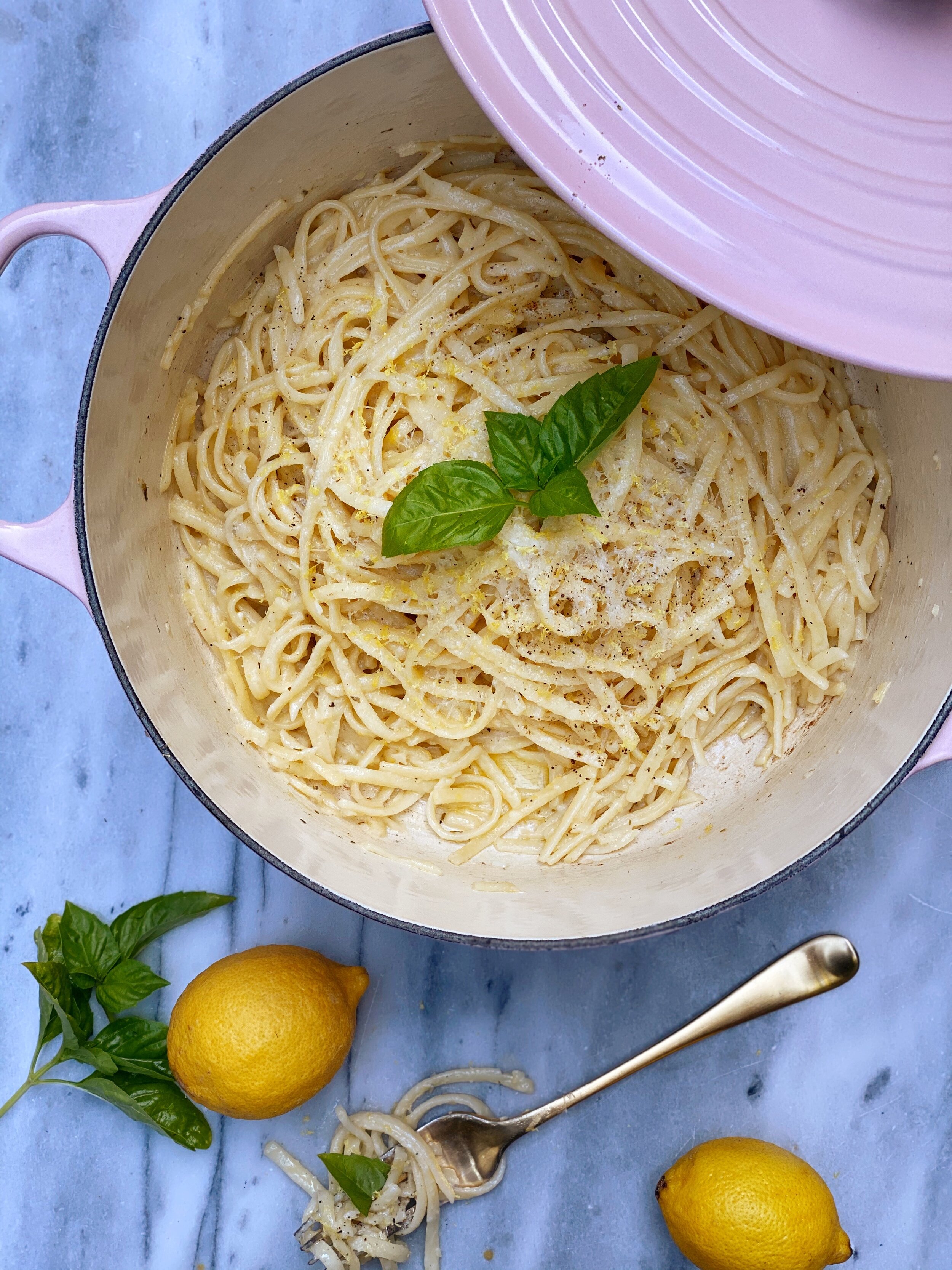 LEMON CREAM SAUCE FETTUCCINE PASTA