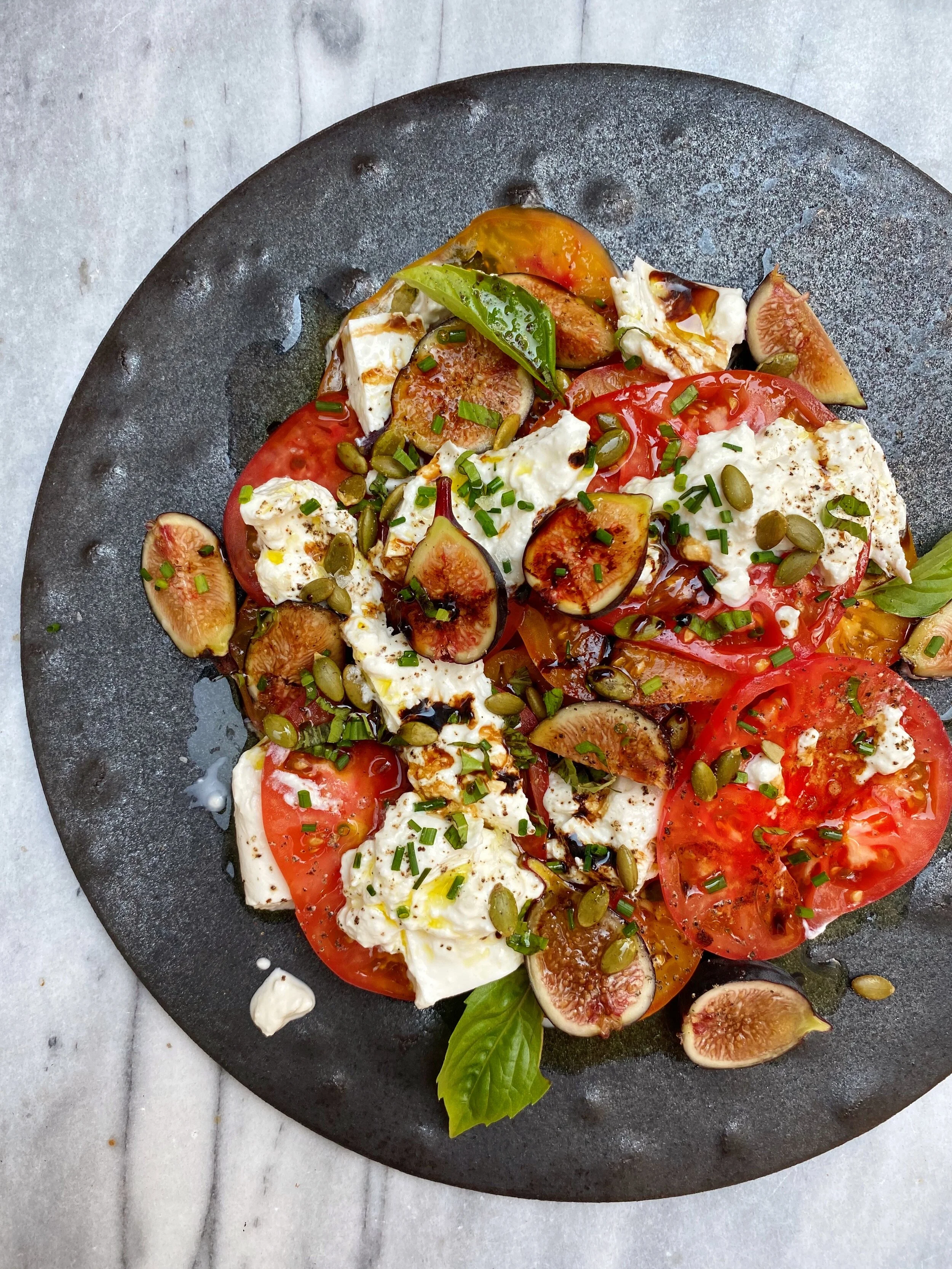 FALL INSPIRED CAPRESE SALAD 
