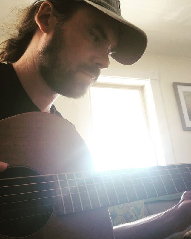 The vintage evokes a deep sound. Just messin&rsquo; around....something in the way an old instrument plays. #vintage #guitars #harmonyguitars #slide #deltablues #blues