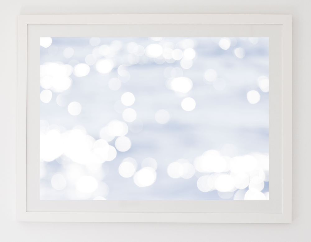 C9GlimmerFRAMEwhite.jpg