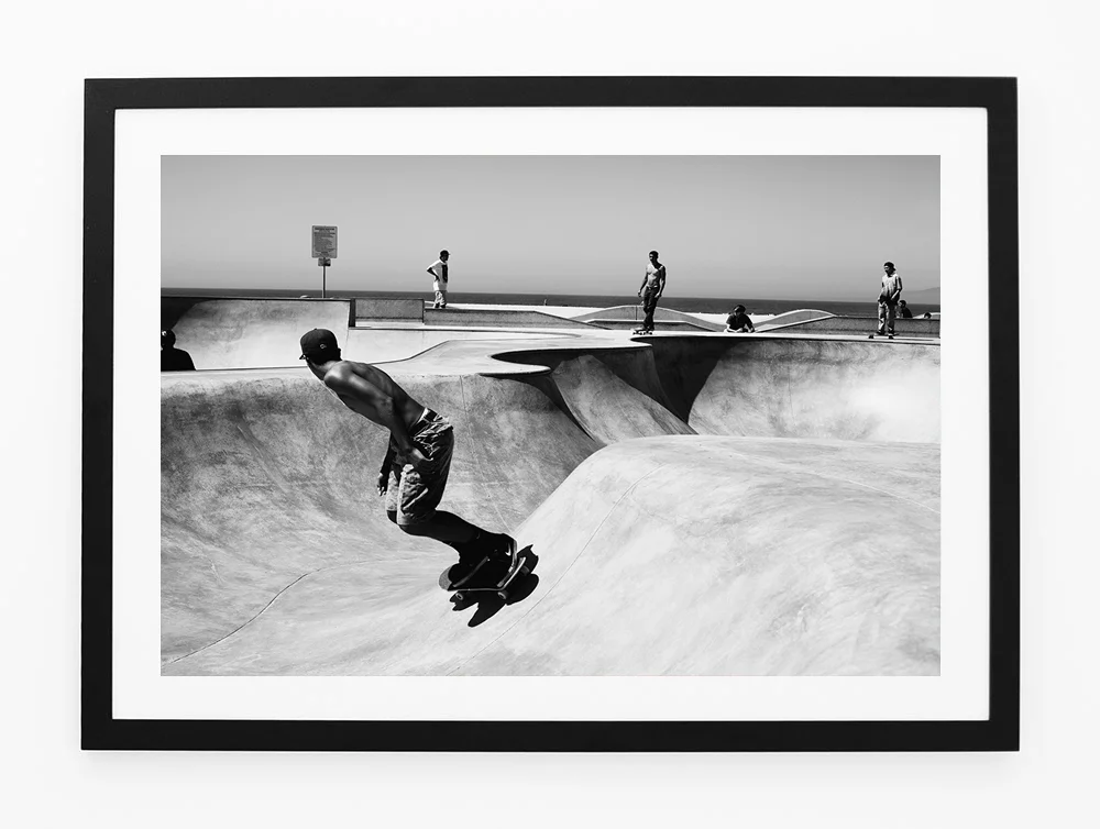 U1VeniceBeachFRAMEblack.jpg