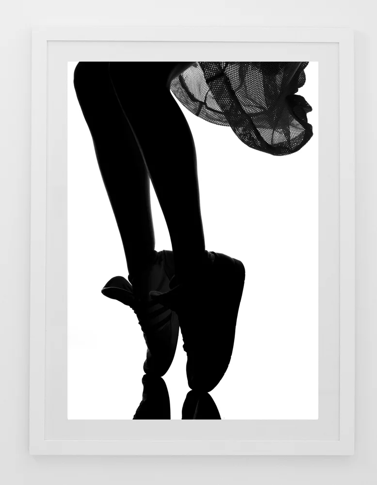 U9FootlooseFRAMEwhite.jpg