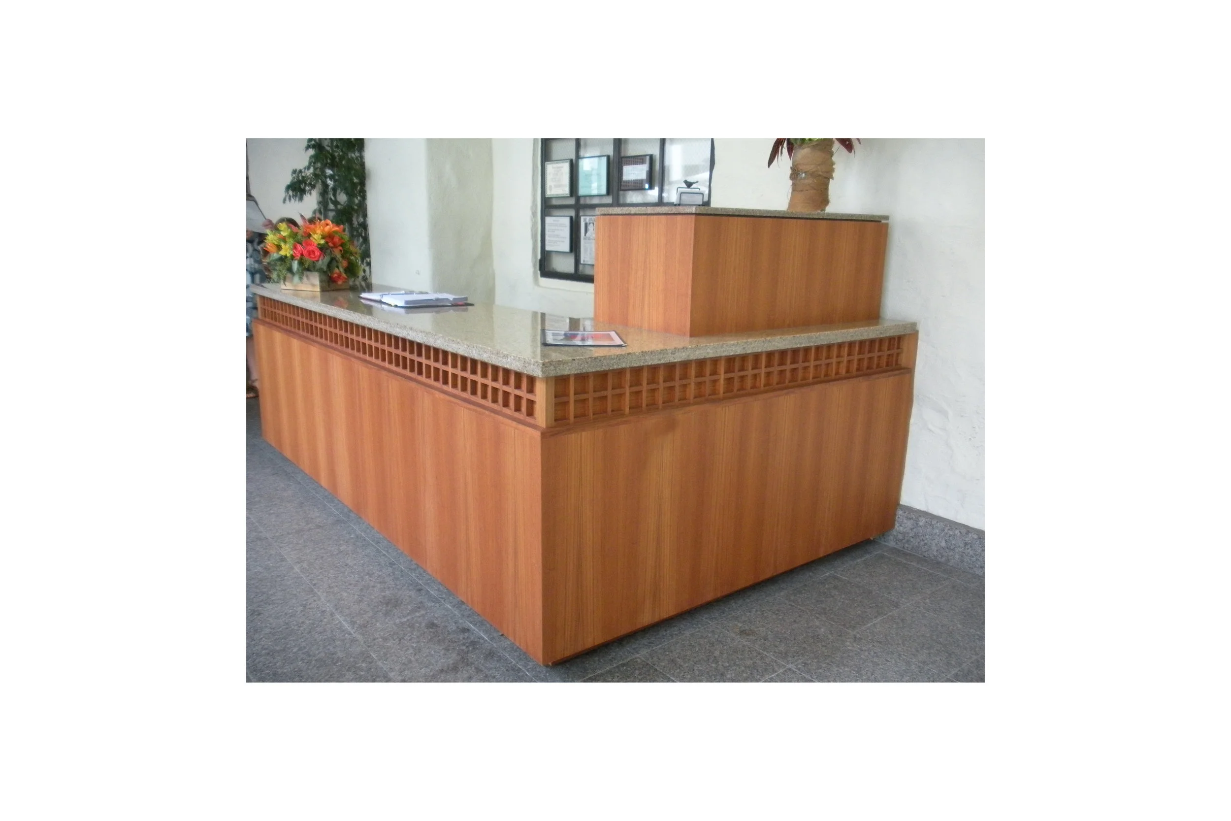 Honolulu Museum of Art Cafe - Desk