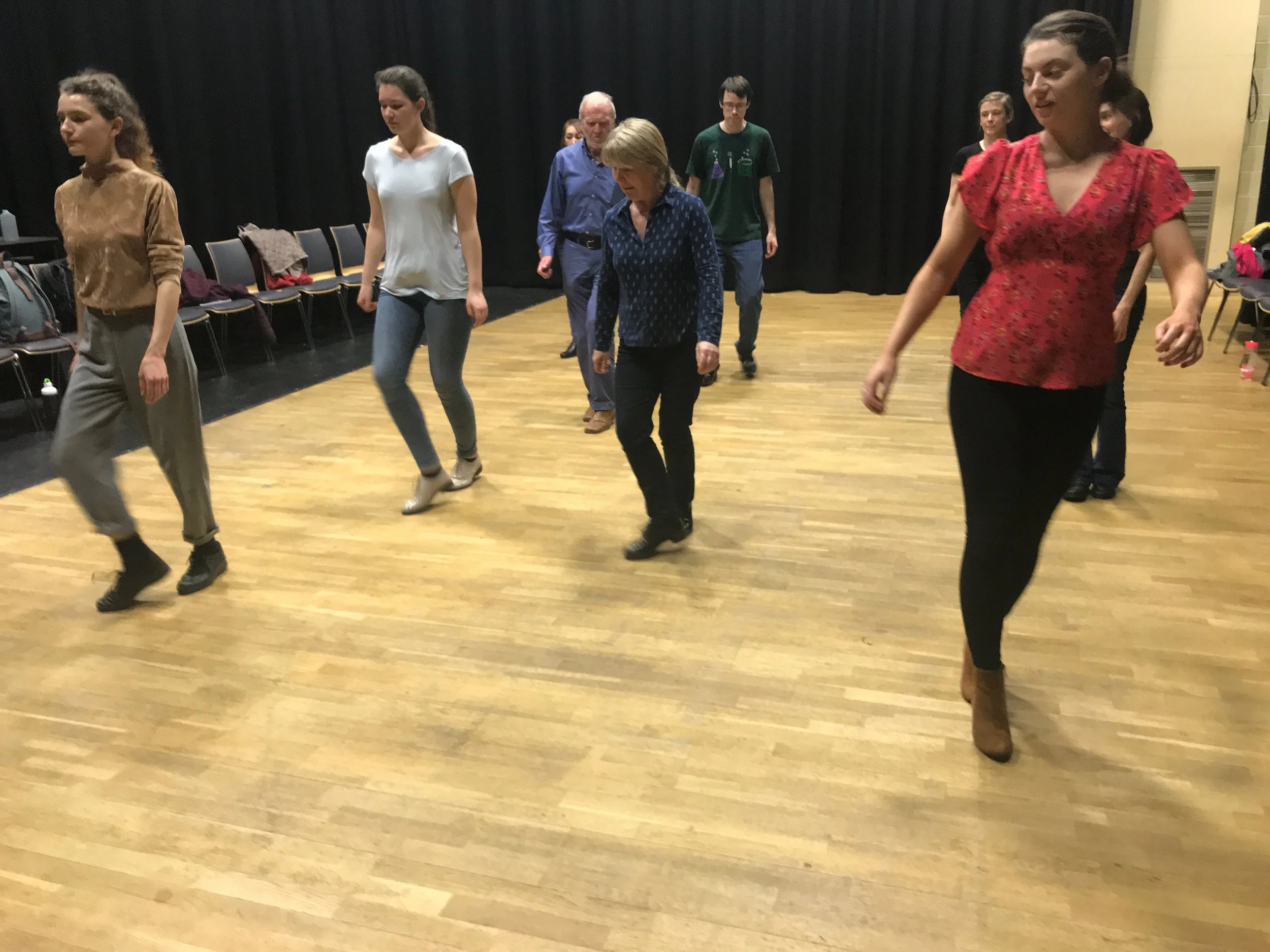 Sean nós and old style solo step dancing