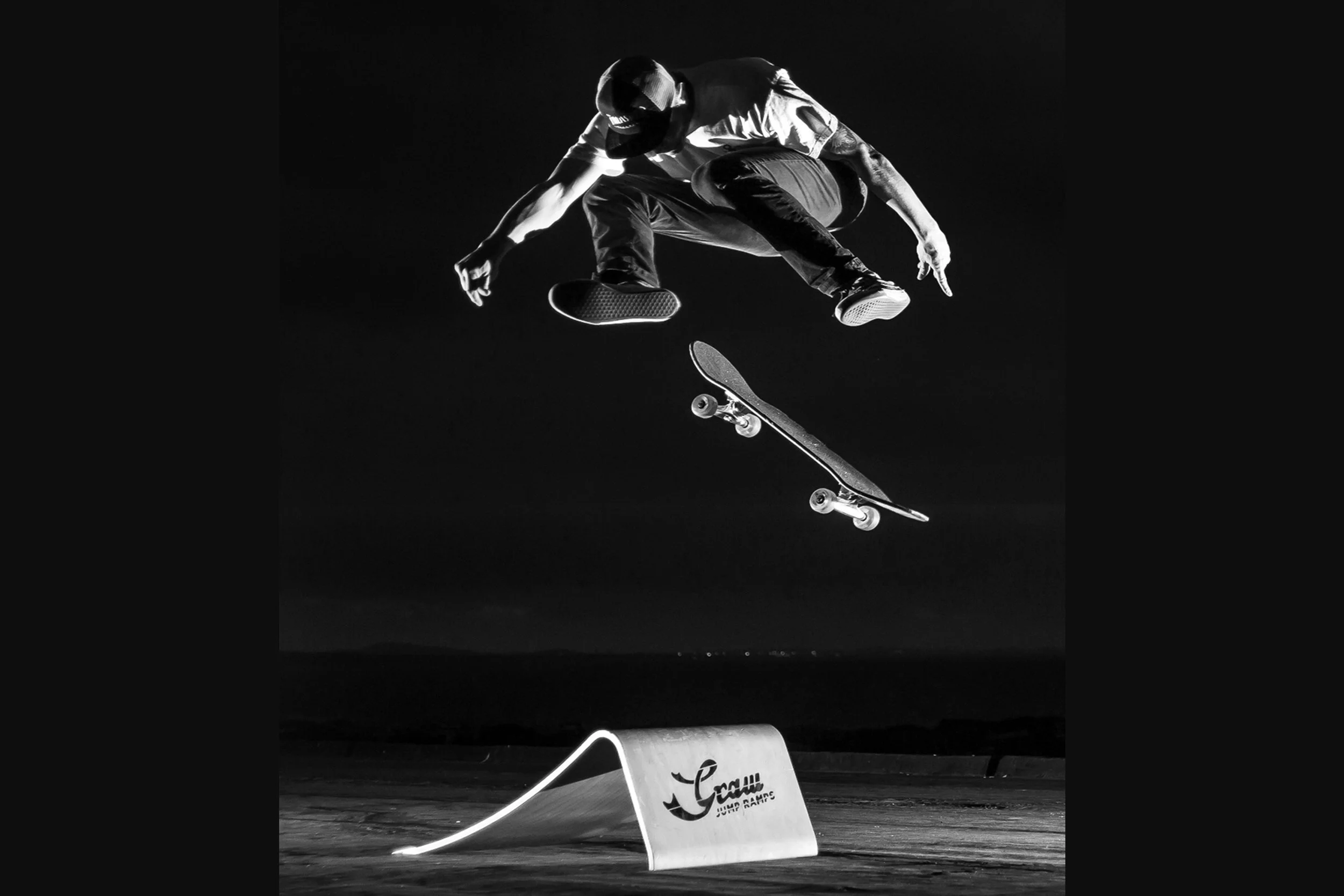 Graw Jump Ramps - Skateboard Jump.jpg